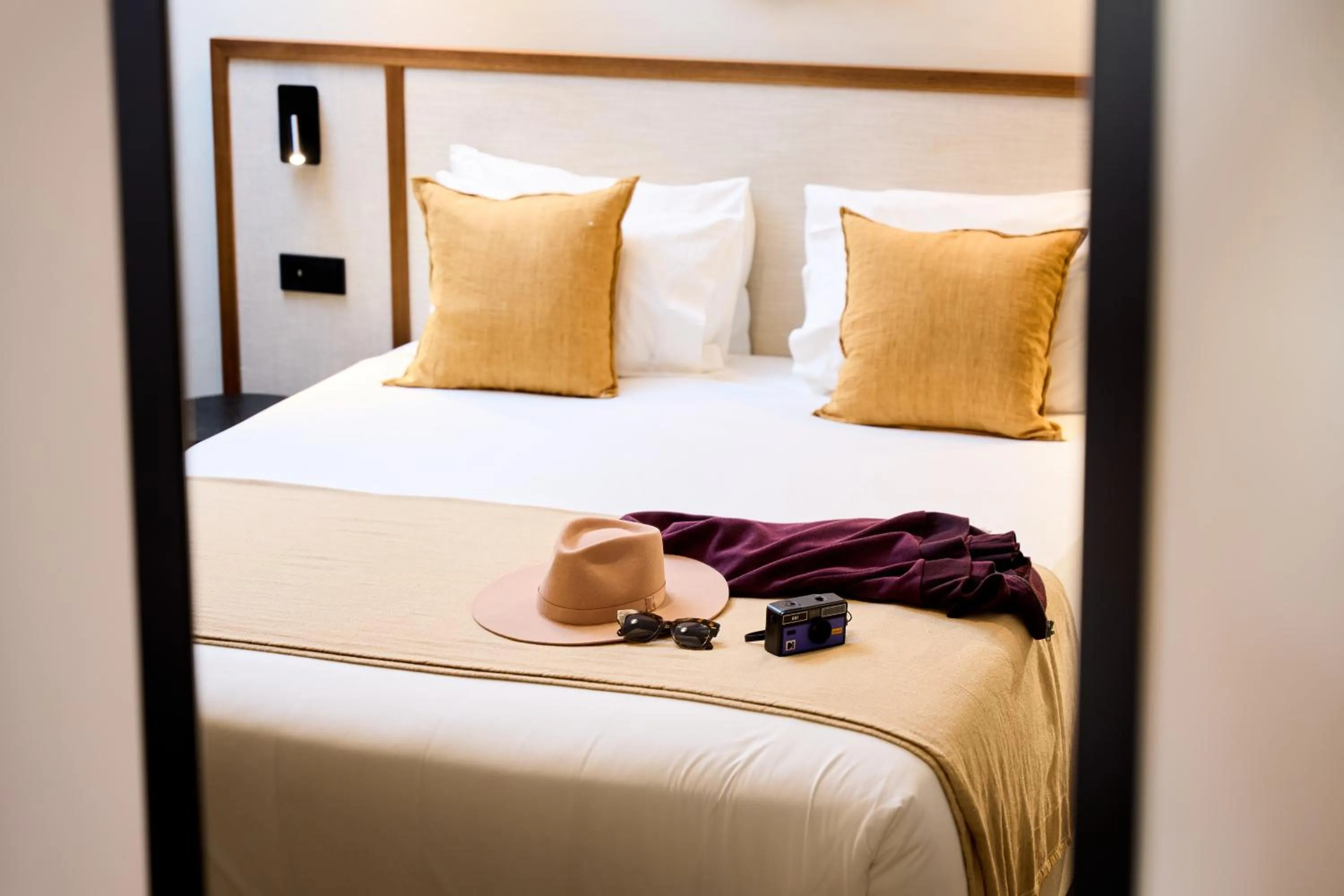 Bedroom, Bed in Ando Living - Augusta House