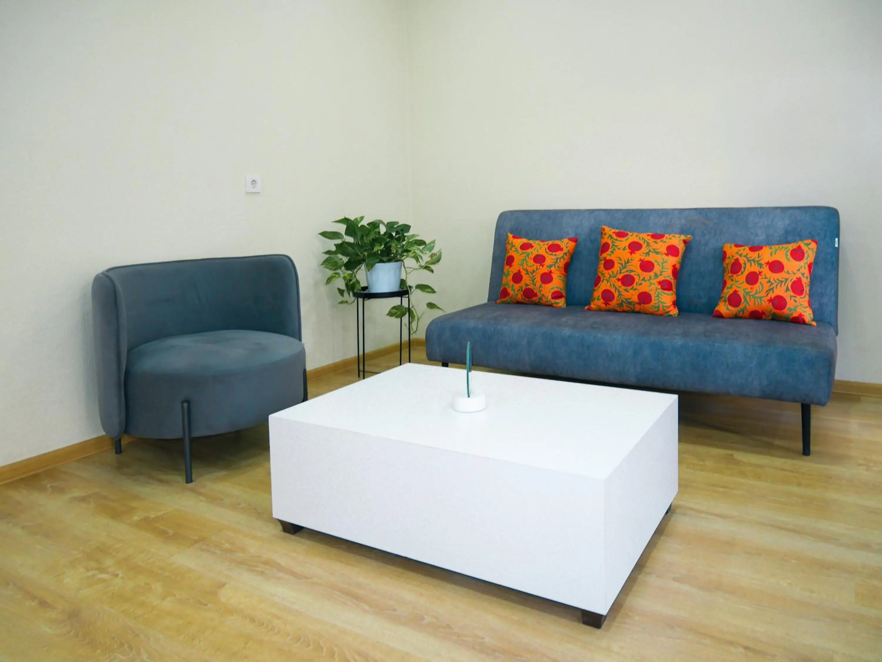 Seating area in Oasis Boutique