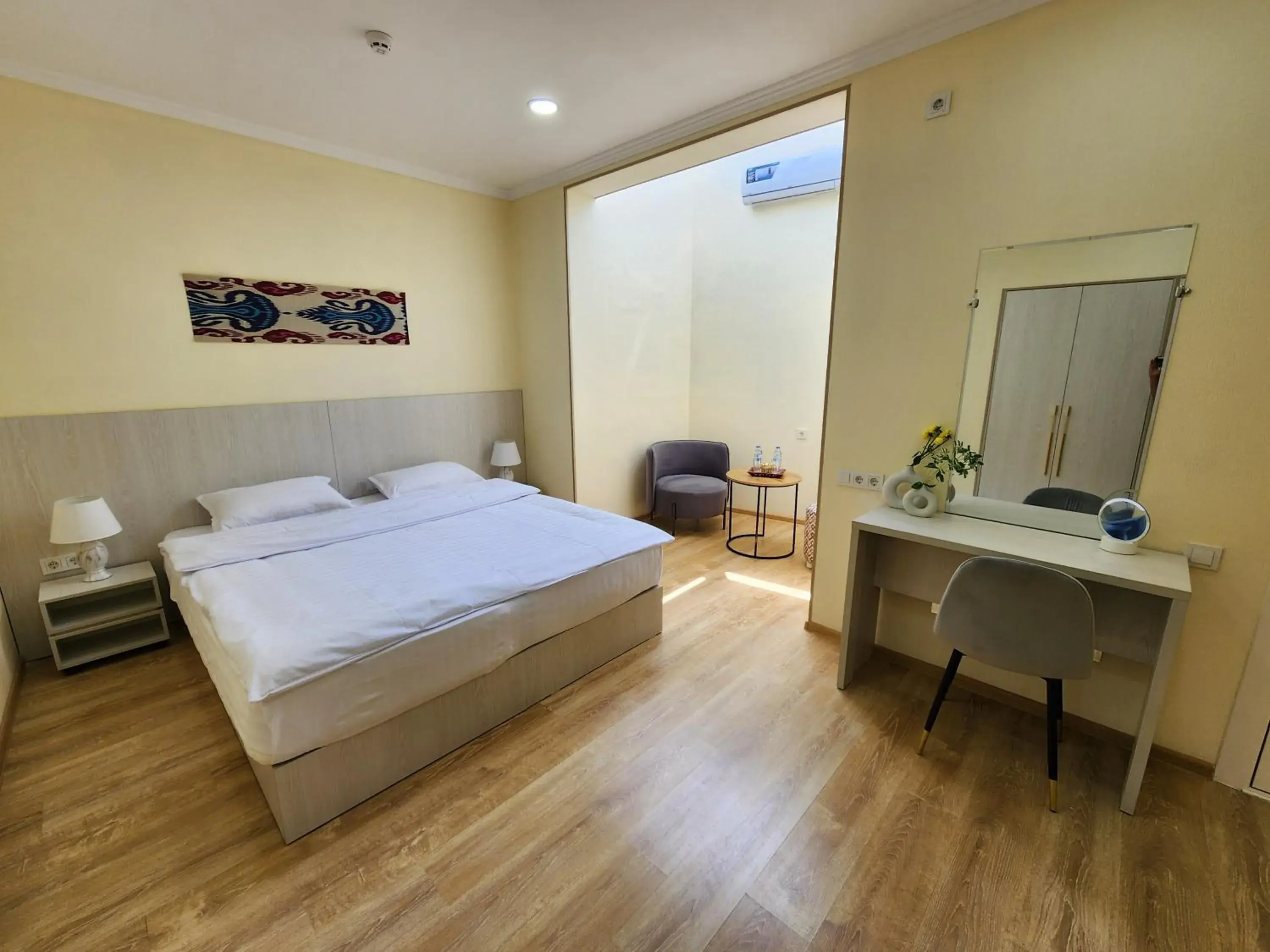 Superior Deluxe Double or Twin Room - single occupancy in Oasis Boutique Superior Deluxe Double or Twin Room - single occupancy in Oasis Boutique