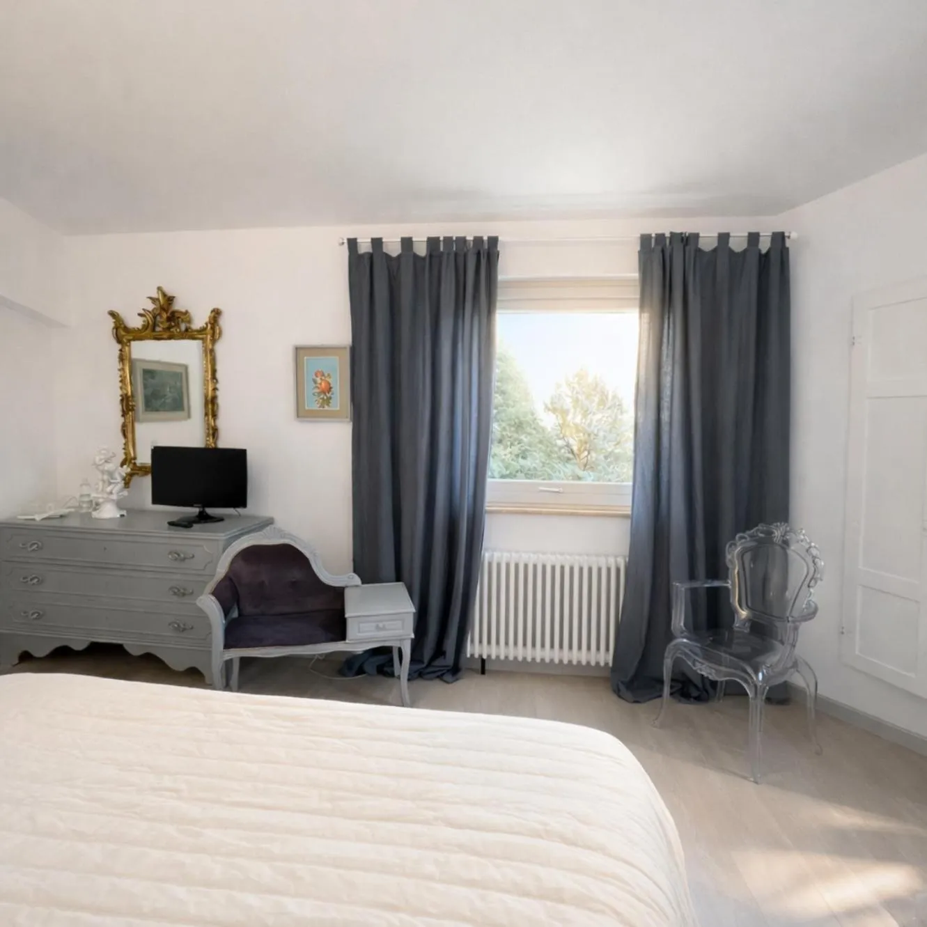 Bed in Country Lodge B&B