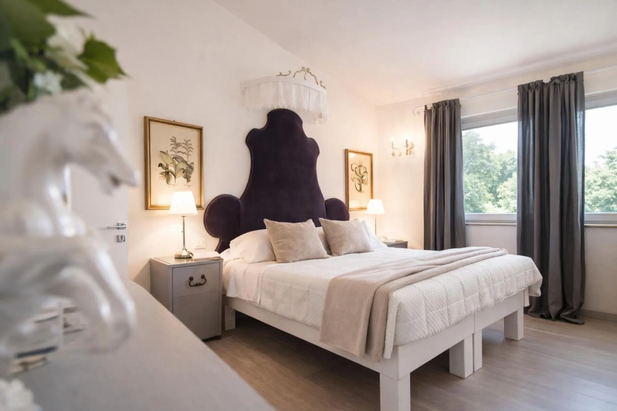 Bed in Country Lodge B&B