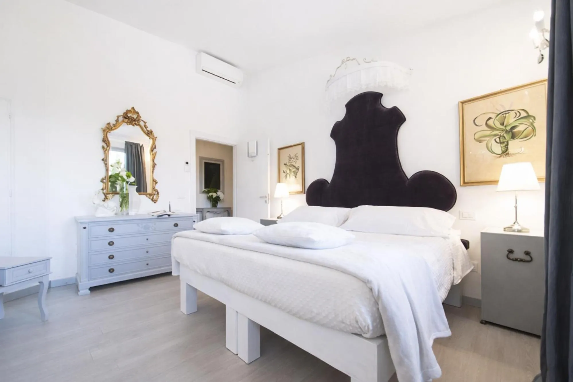 Bed in Country Lodge B&B