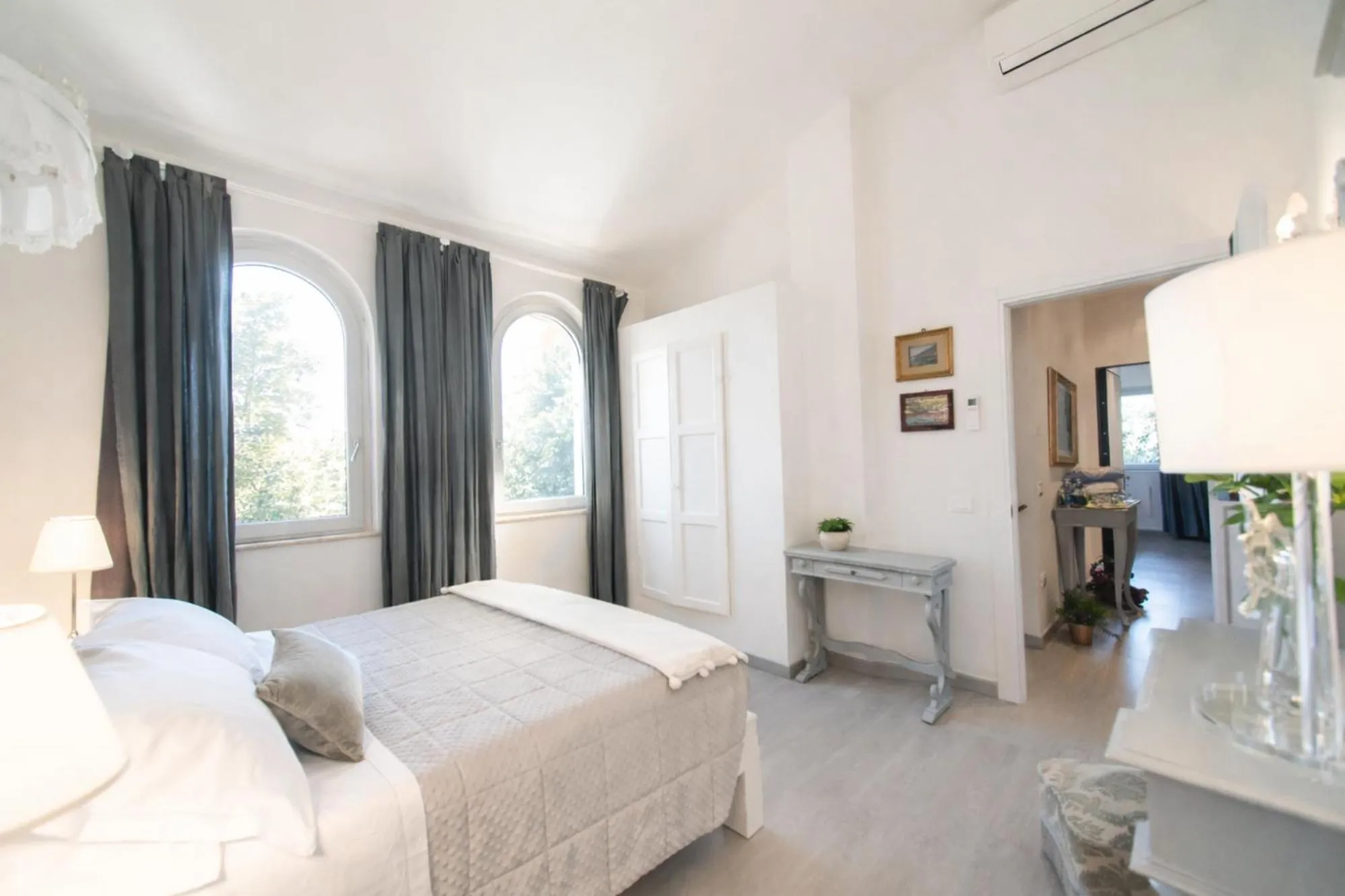 Bed in Country Lodge B&B