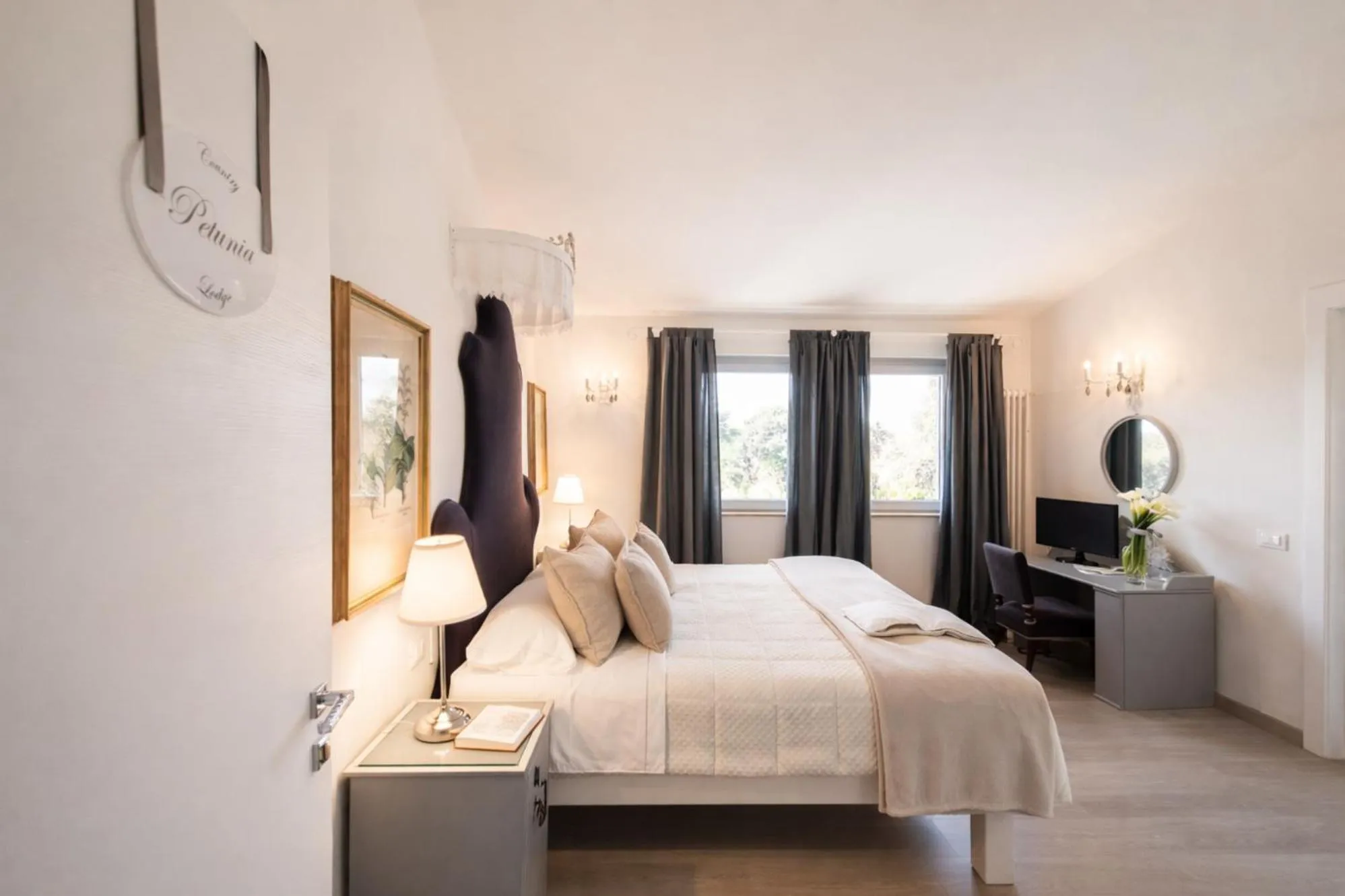 Bed in Country Lodge B&B