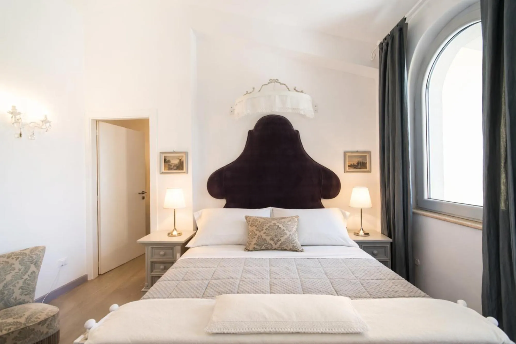 Bed in Country Lodge B&B