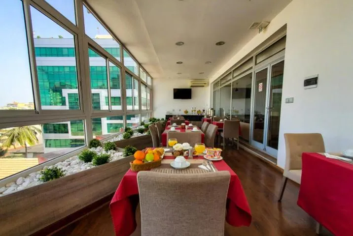 Food and drinks in Hotel Nina