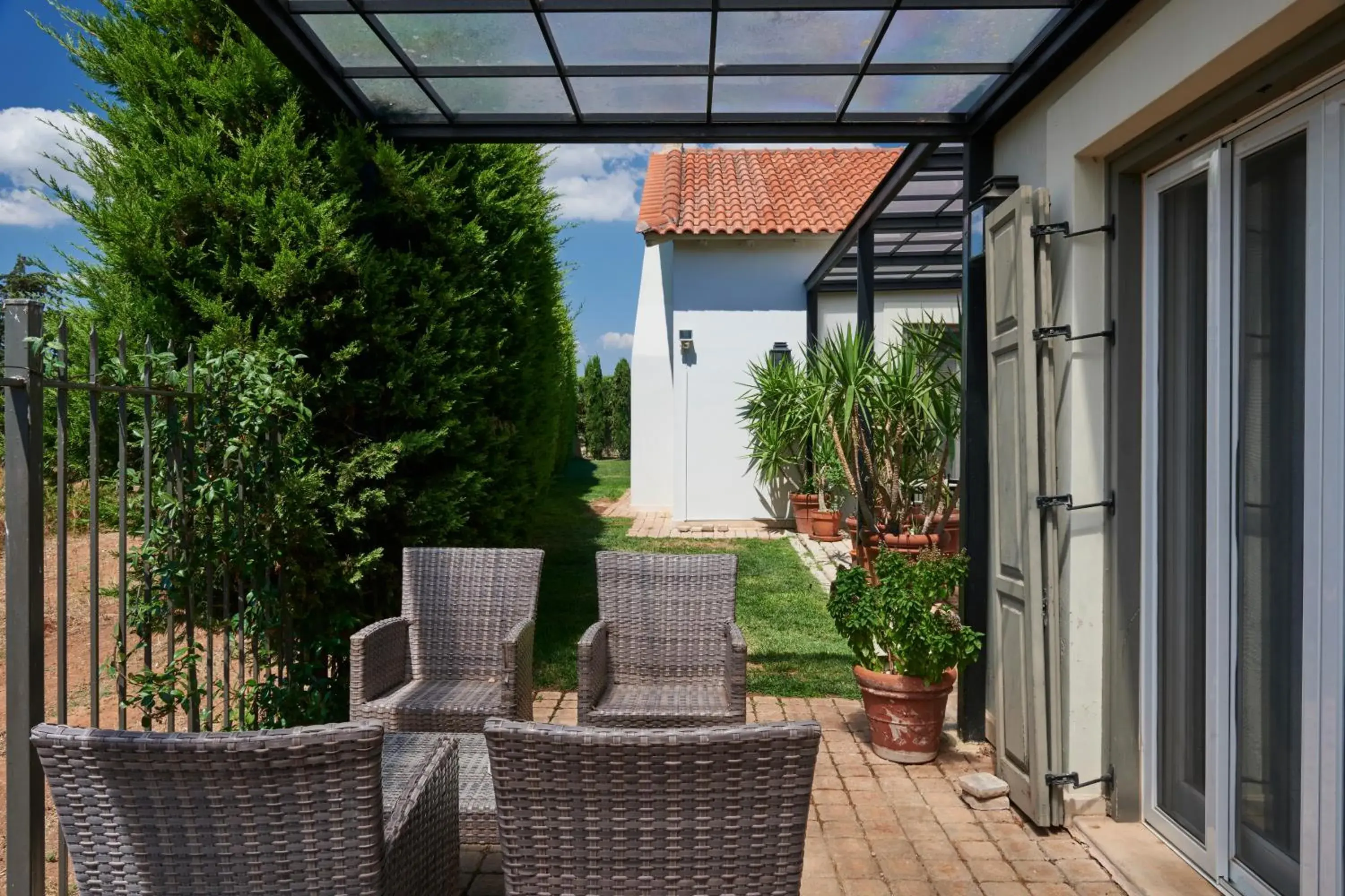 Garden in Varaba Country House Garden in Varaba Country House