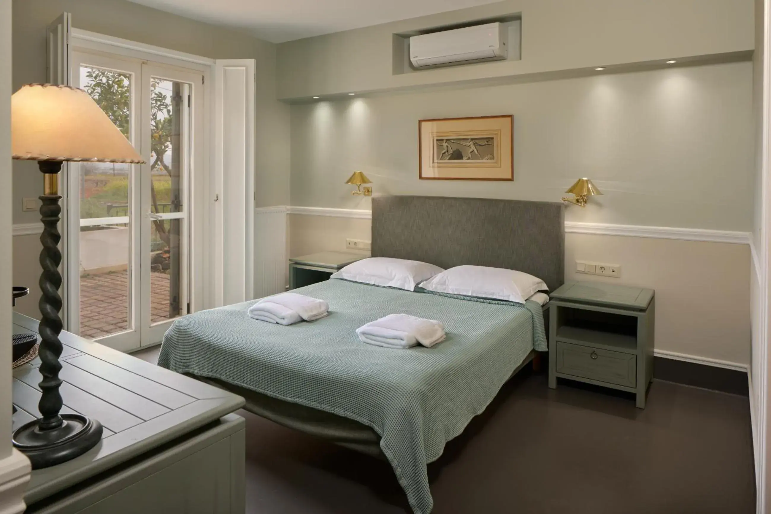 Suite with Garden View in Varaba Country House Suite with Garden View in Varaba Country House