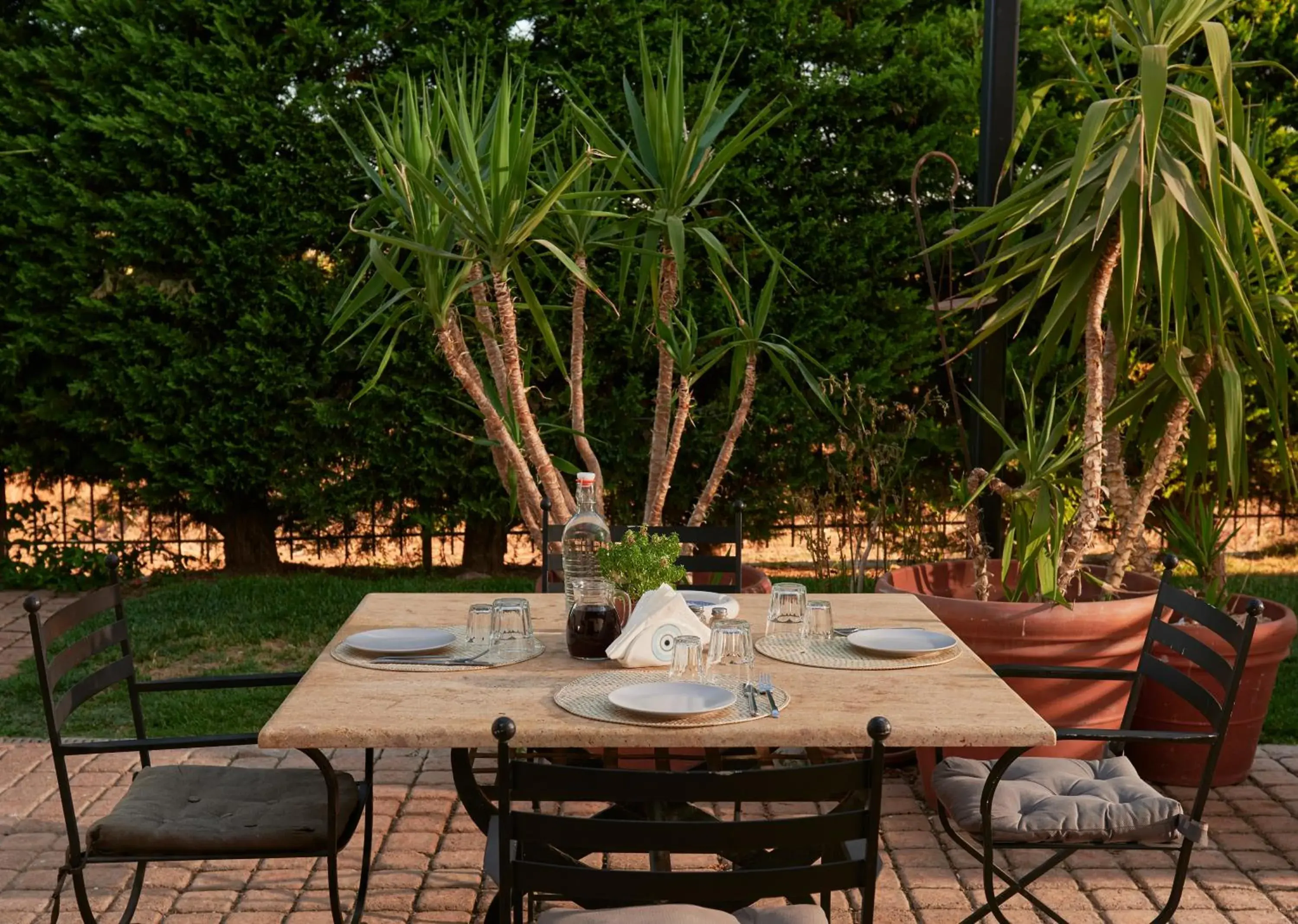 Garden in Varaba Country House Garden in Varaba Country House