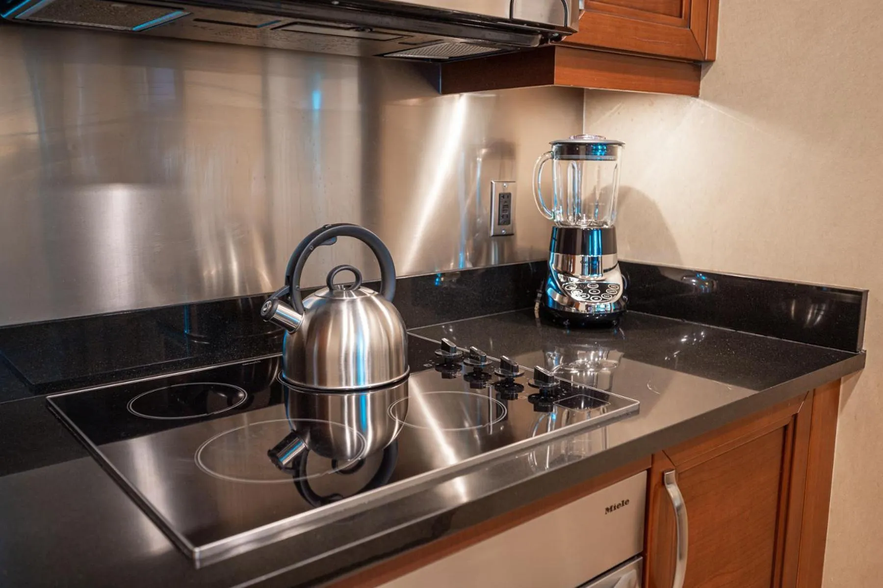 Jet Luxury Elite at The Signature