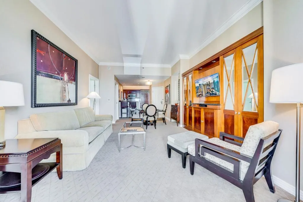 Jet Luxury Elite at The Signature