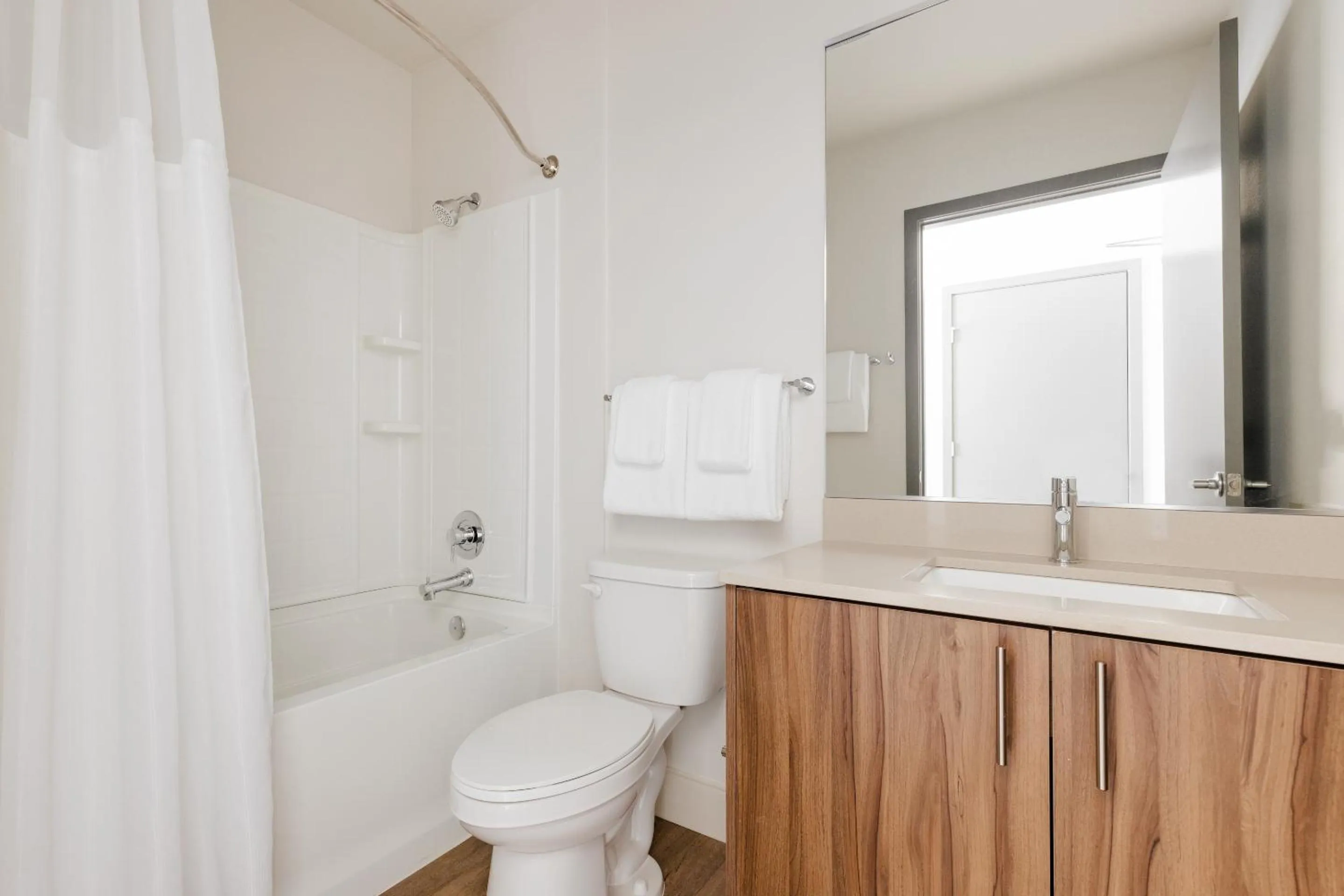 Queen Room in Sonder by Marriott Bonvoy Pivot Apartments Capitol Hill