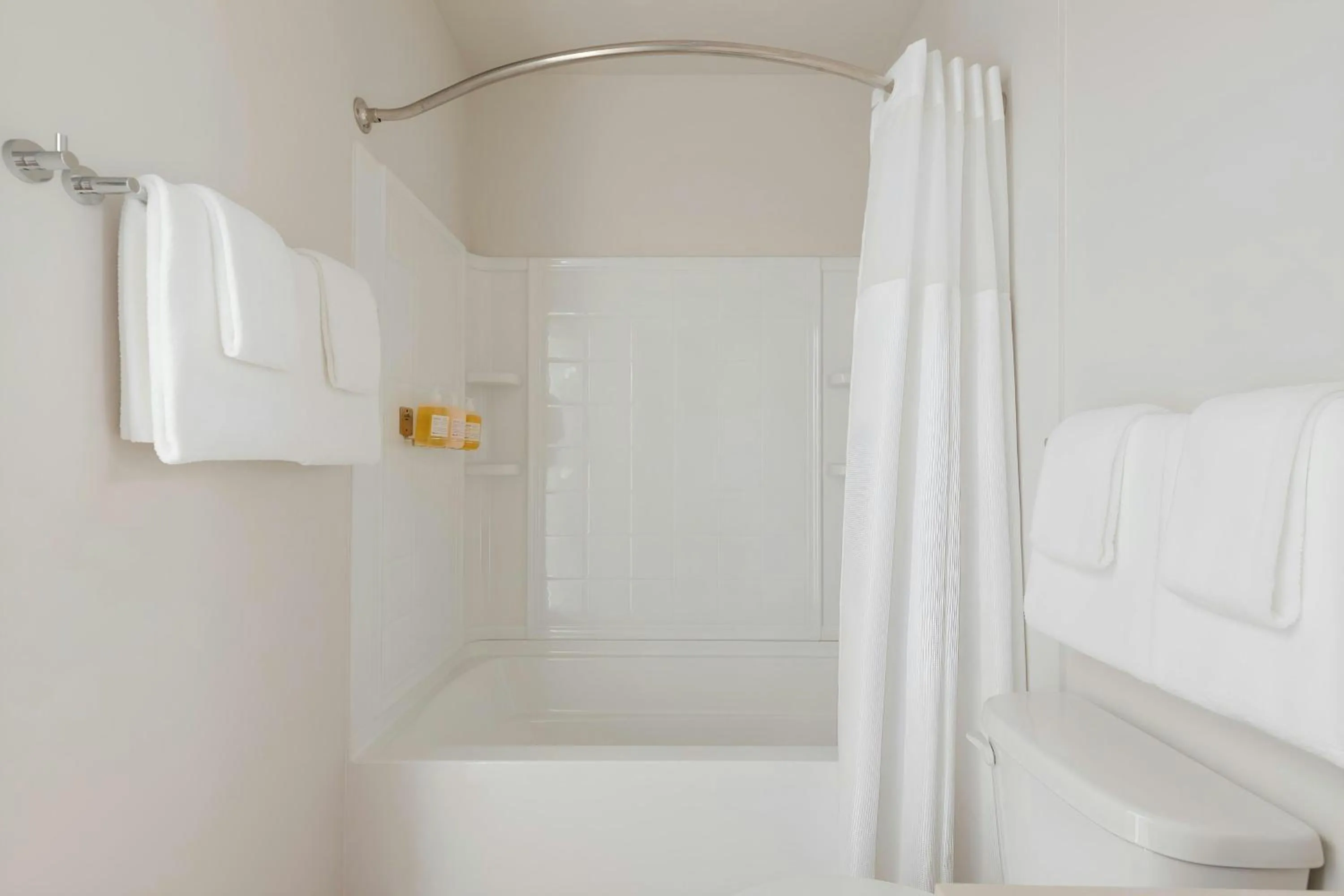 Bathroom in Sonder by Marriott Bonvoy Pivot Apartments Capitol Hill