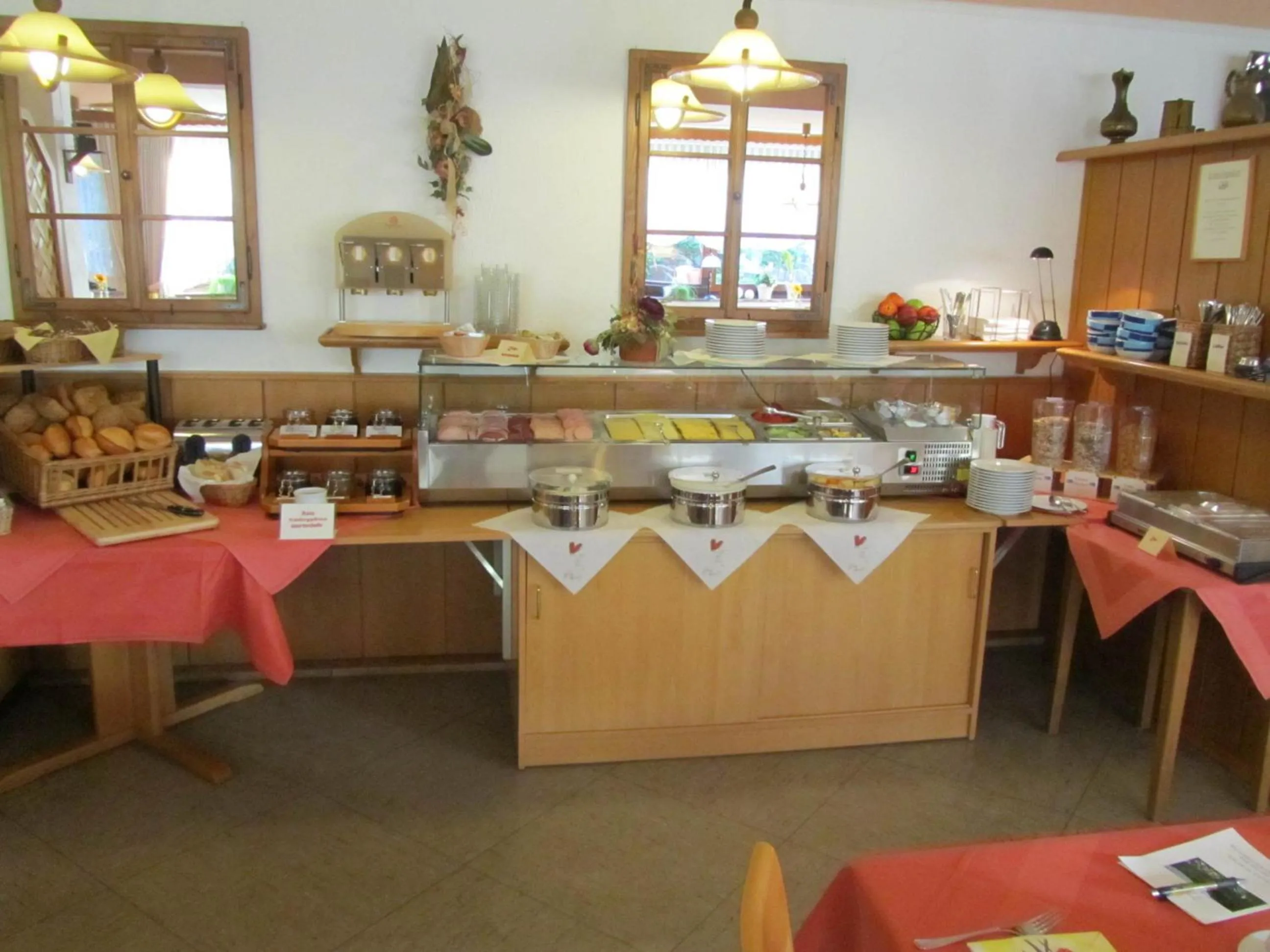 Restaurant/places to eat in Weinhaus Berg