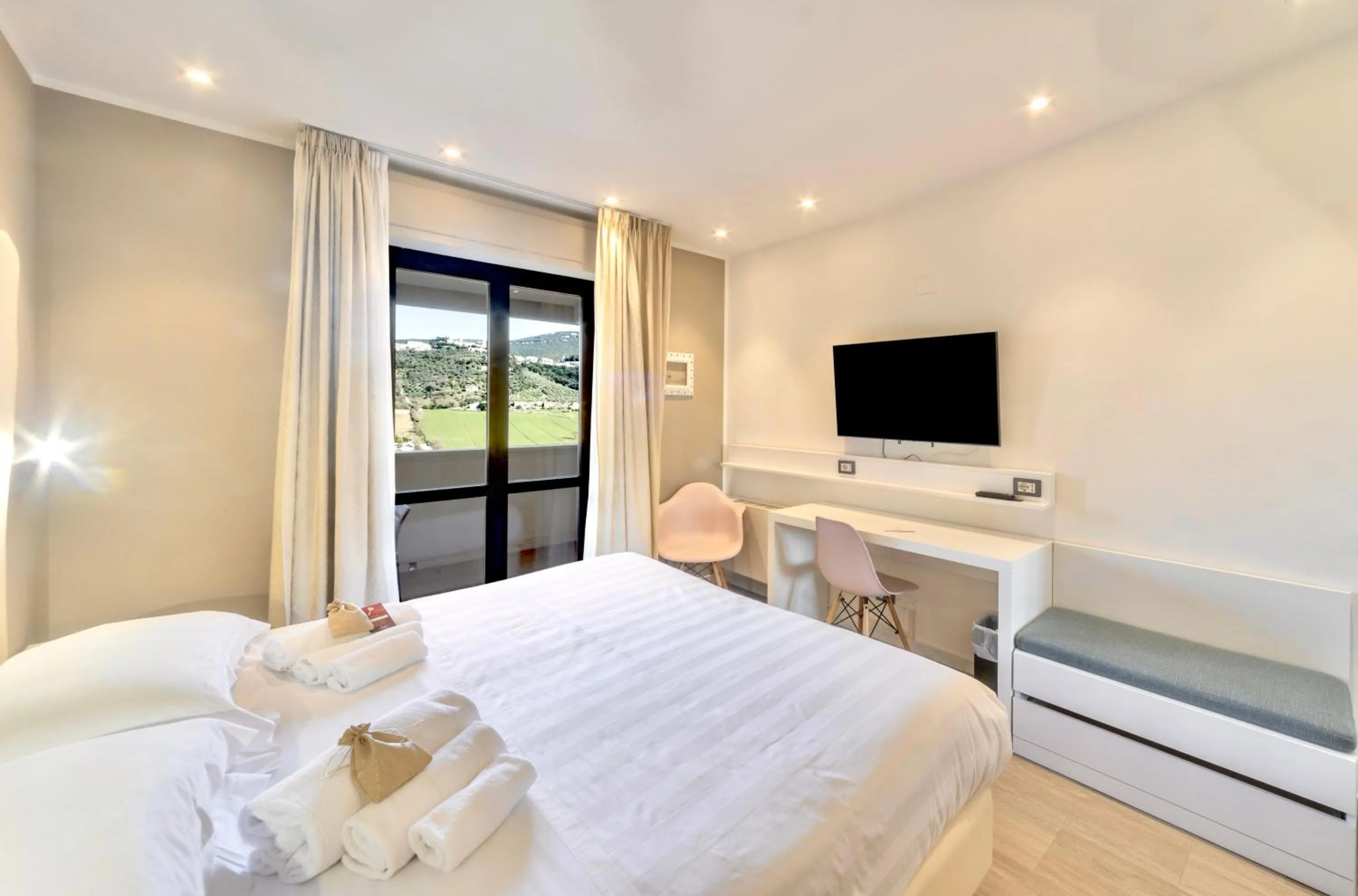 Bed in El Patio Hotel