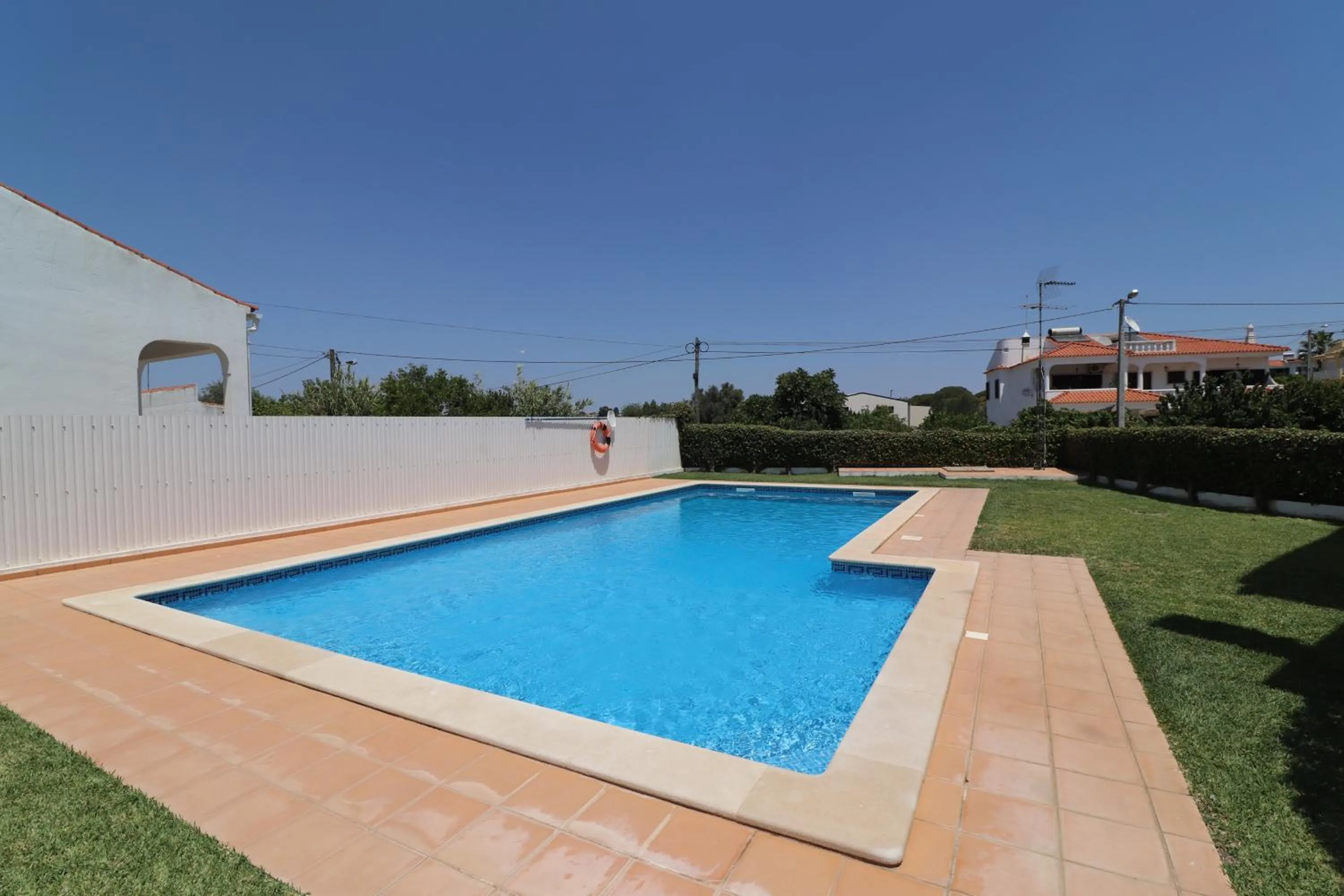 Swimming pool in 3-Bed Townhouse with pool in Albufeira Balaia