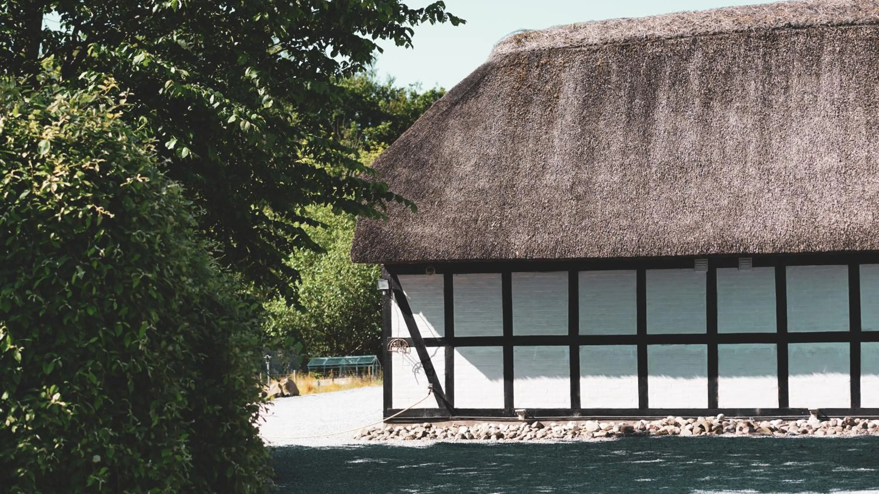 Property building in Fladbro Kro