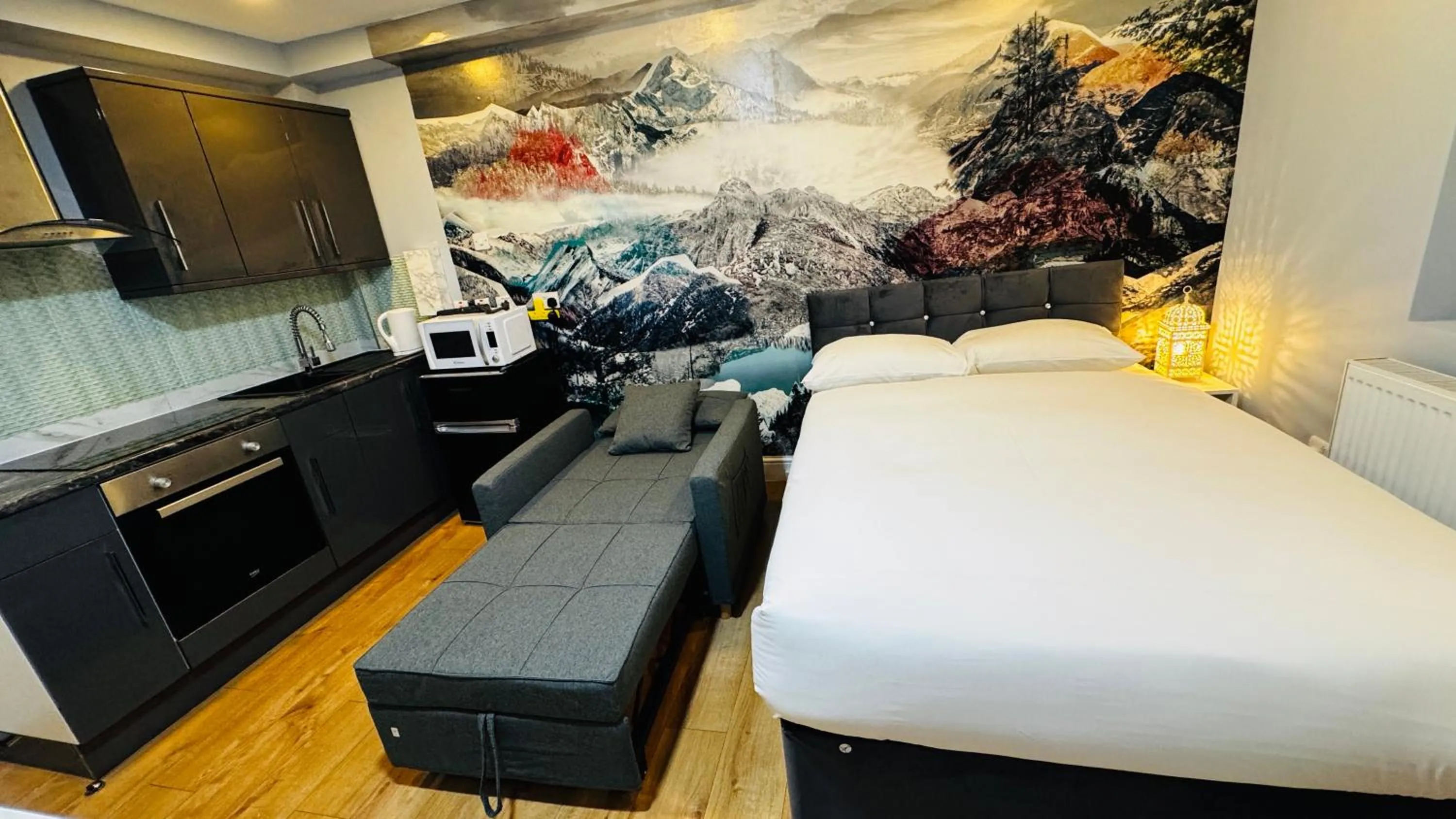 Bed in Private Boutique Apartments London