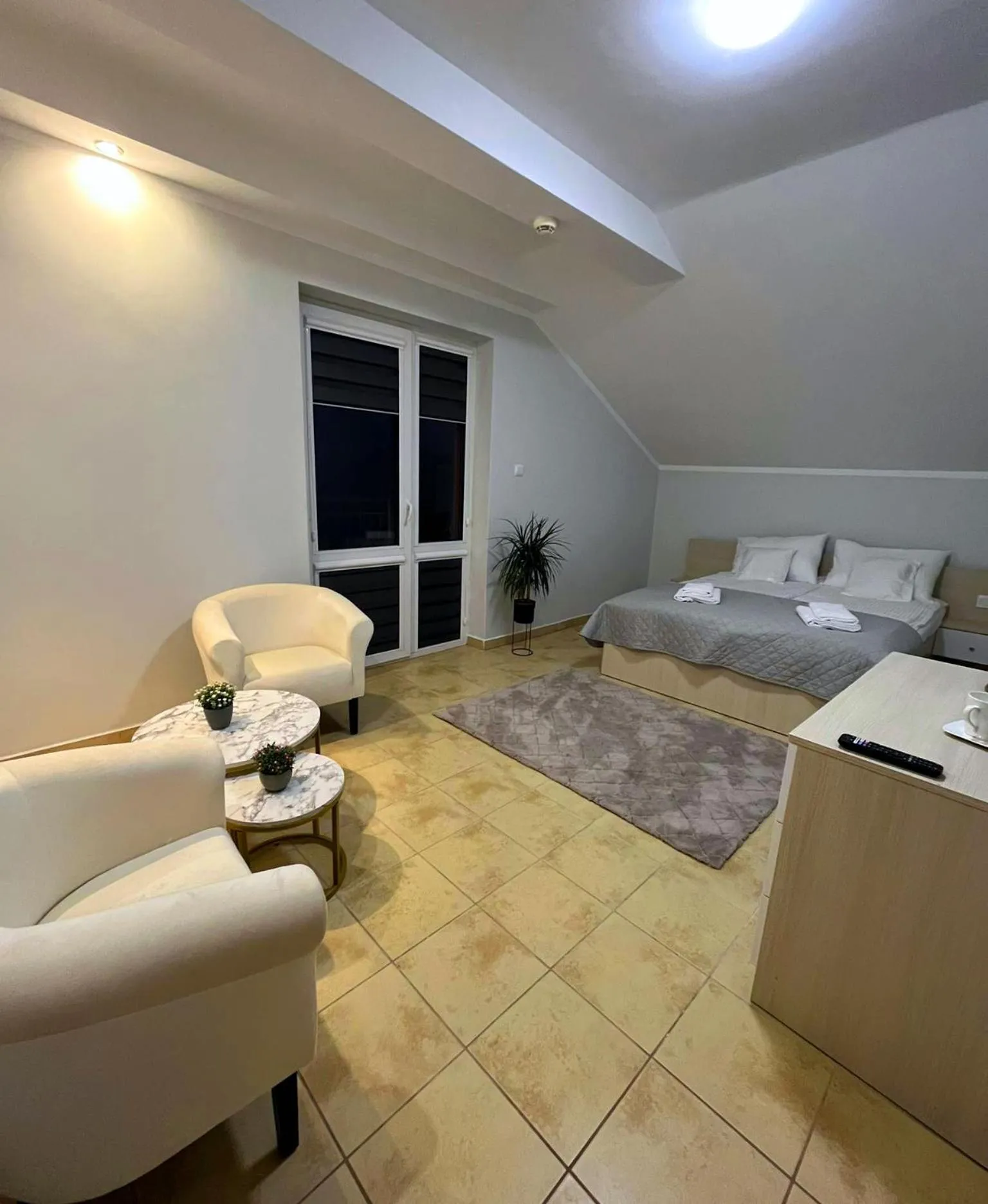 Photo of the whole room in Villa AdaMar - masaże & jacuzzi