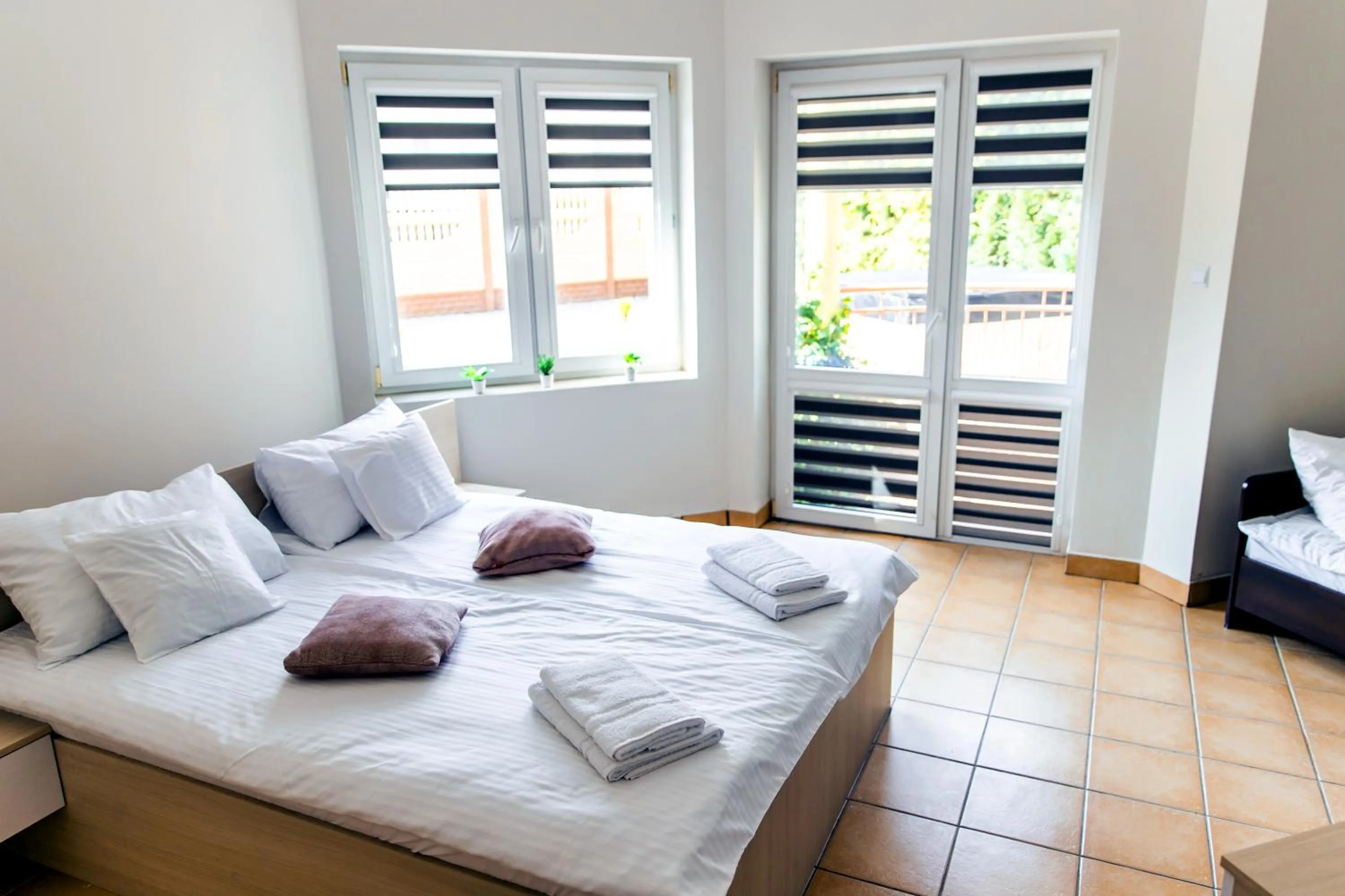 Bed in Villa AdaMar - masaże & jacuzzi