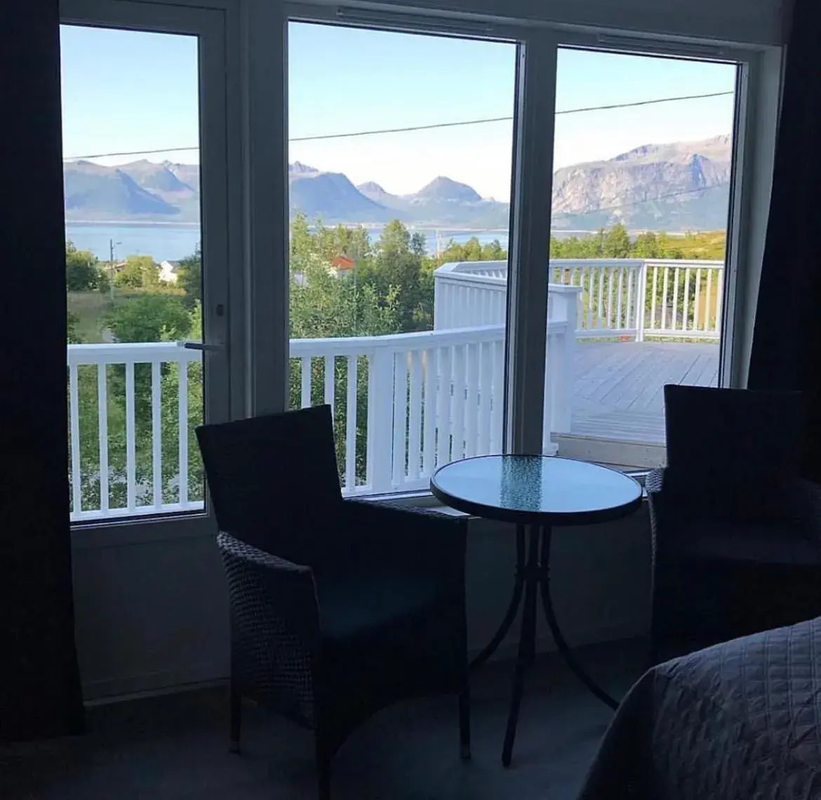 Apartment with Mountain View in Senja Living Apartment with Mountain View in Senja Living