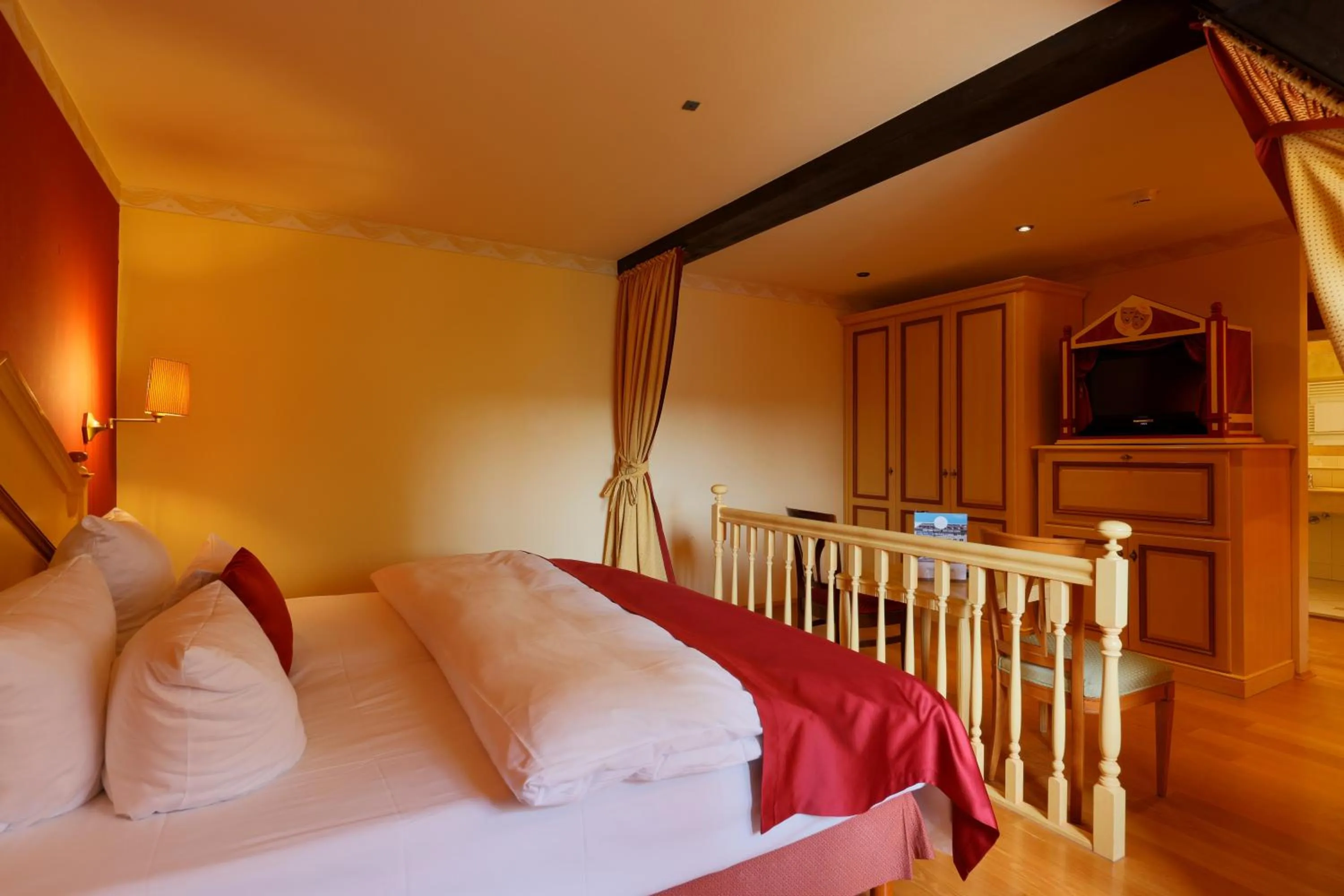 Bed in Trip Inn Hotel Der Adelshof