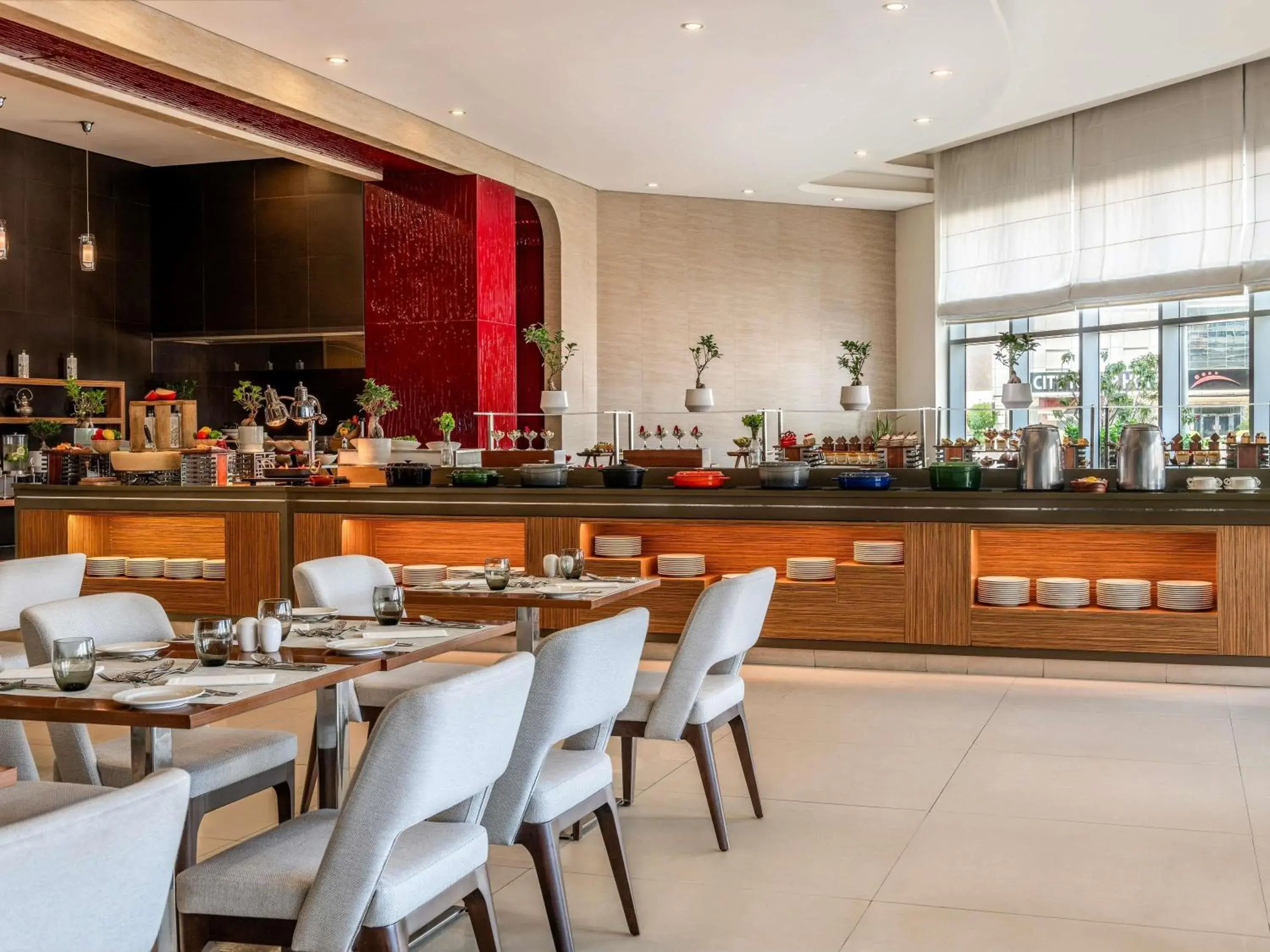 Restaurant/places to eat in Aparthotel Adagio Fujairah Restaurant/places to eat in Aparthotel Adagio Fujairah