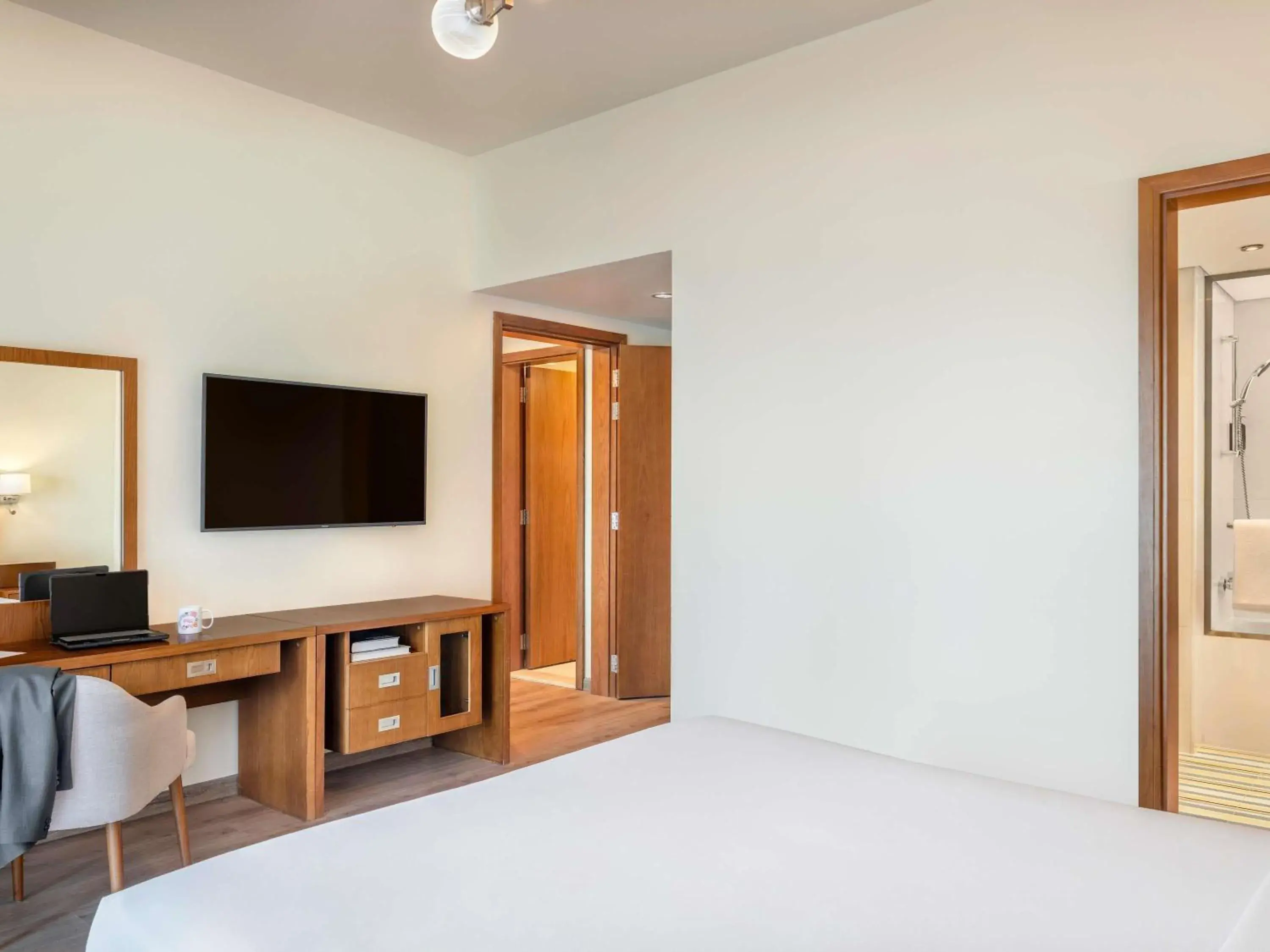 Bedroom in Aparthotel Adagio Fujairah Bedroom in Aparthotel Adagio Fujairah