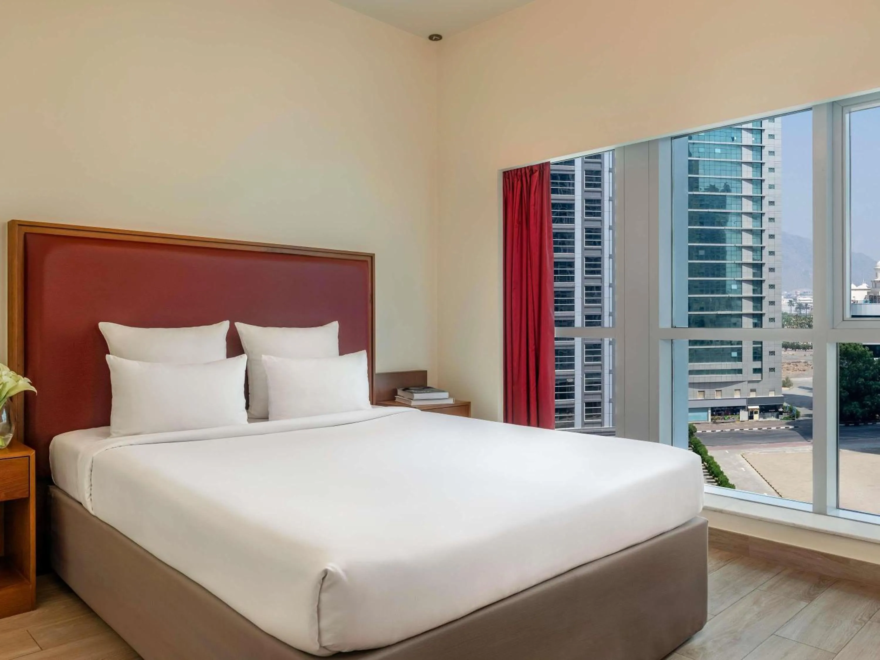 Bedroom in Aparthotel Adagio Fujairah