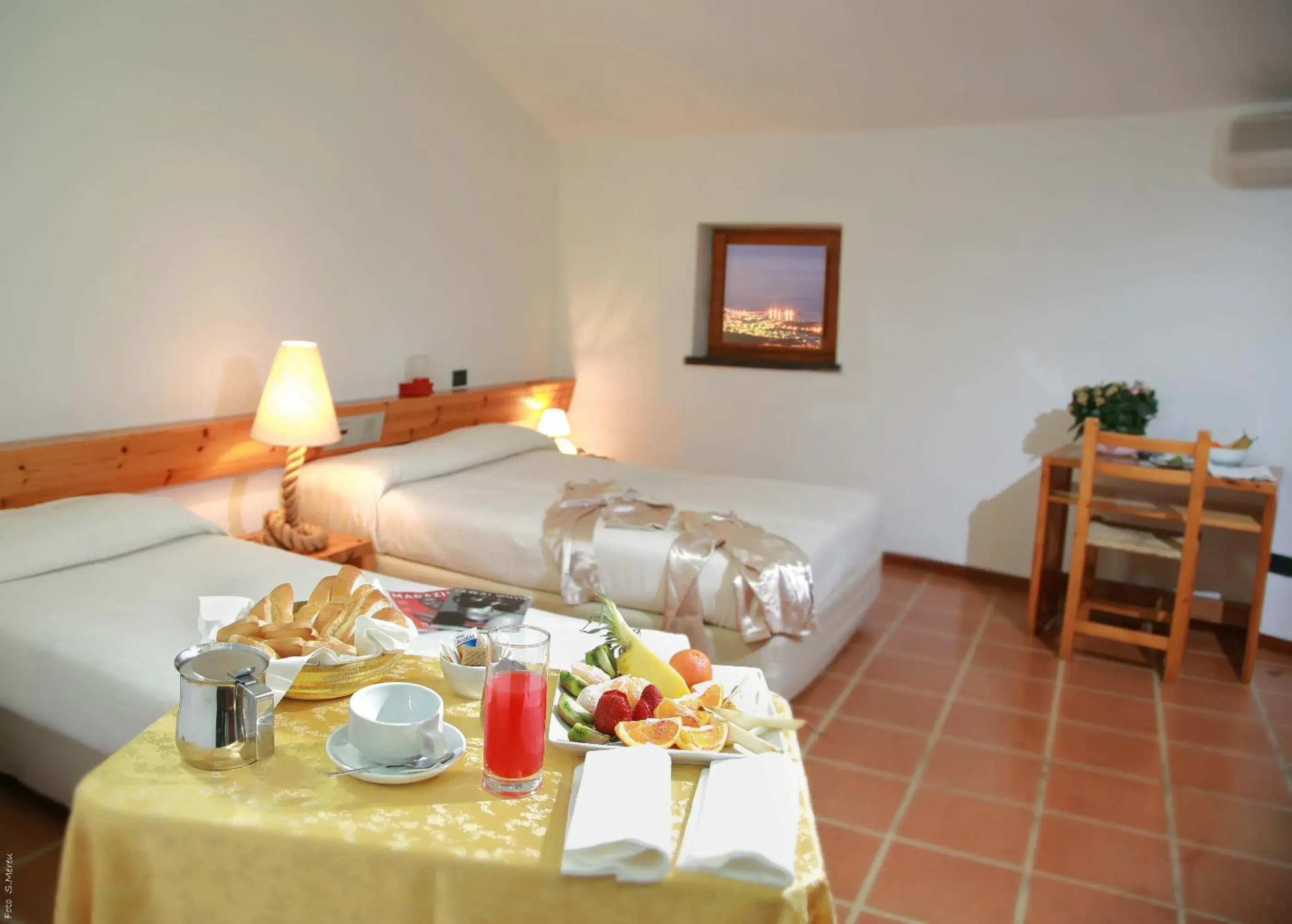 Bedroom, Bed in Hotel Pop Bedroom, Bed in Hotel Pop