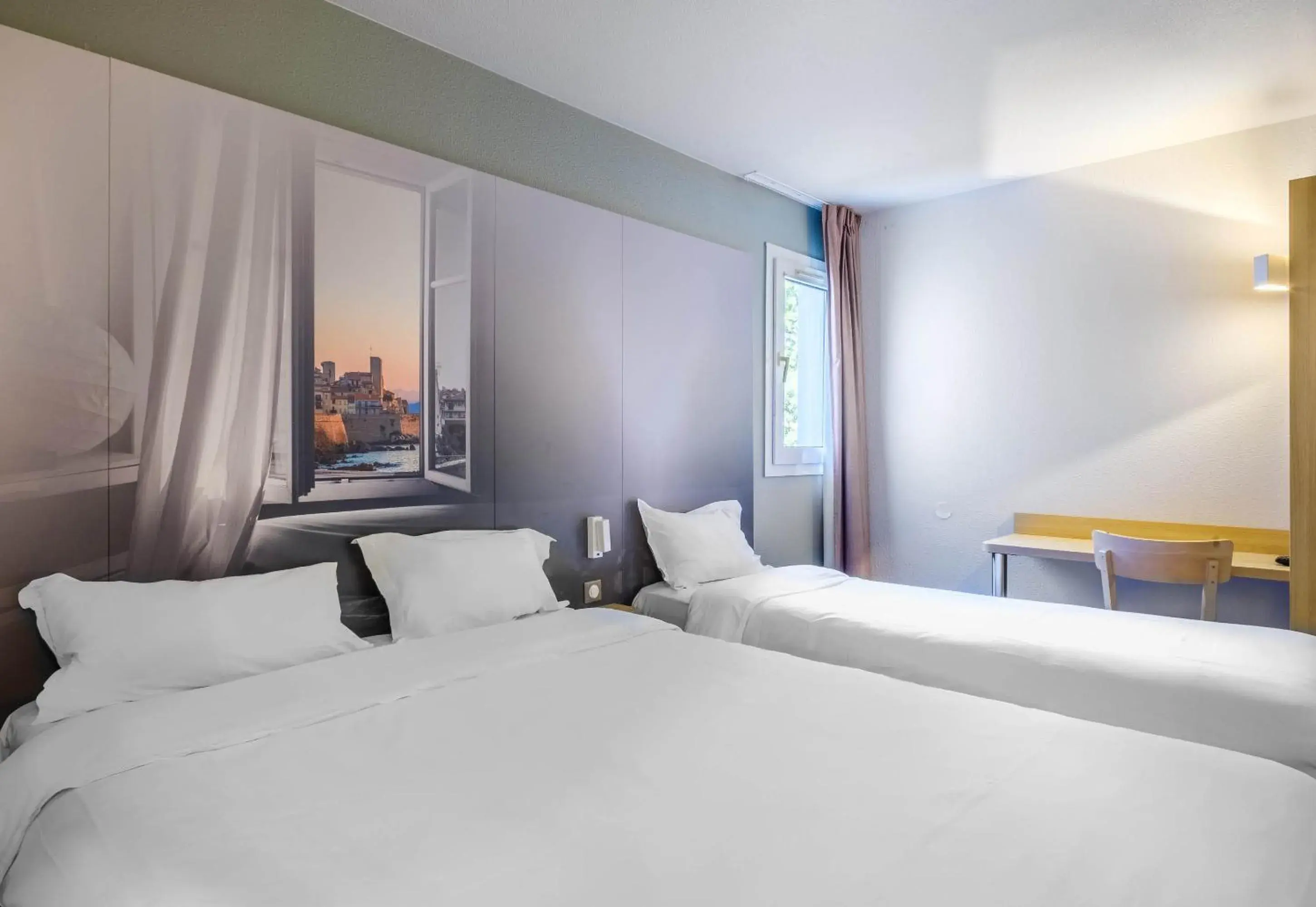 Bedroom, Bed in B&B HOTEL Antibes Sophia Le Relais Bedroom, Bed in B&B HOTEL Antibes Sophia Le Relais