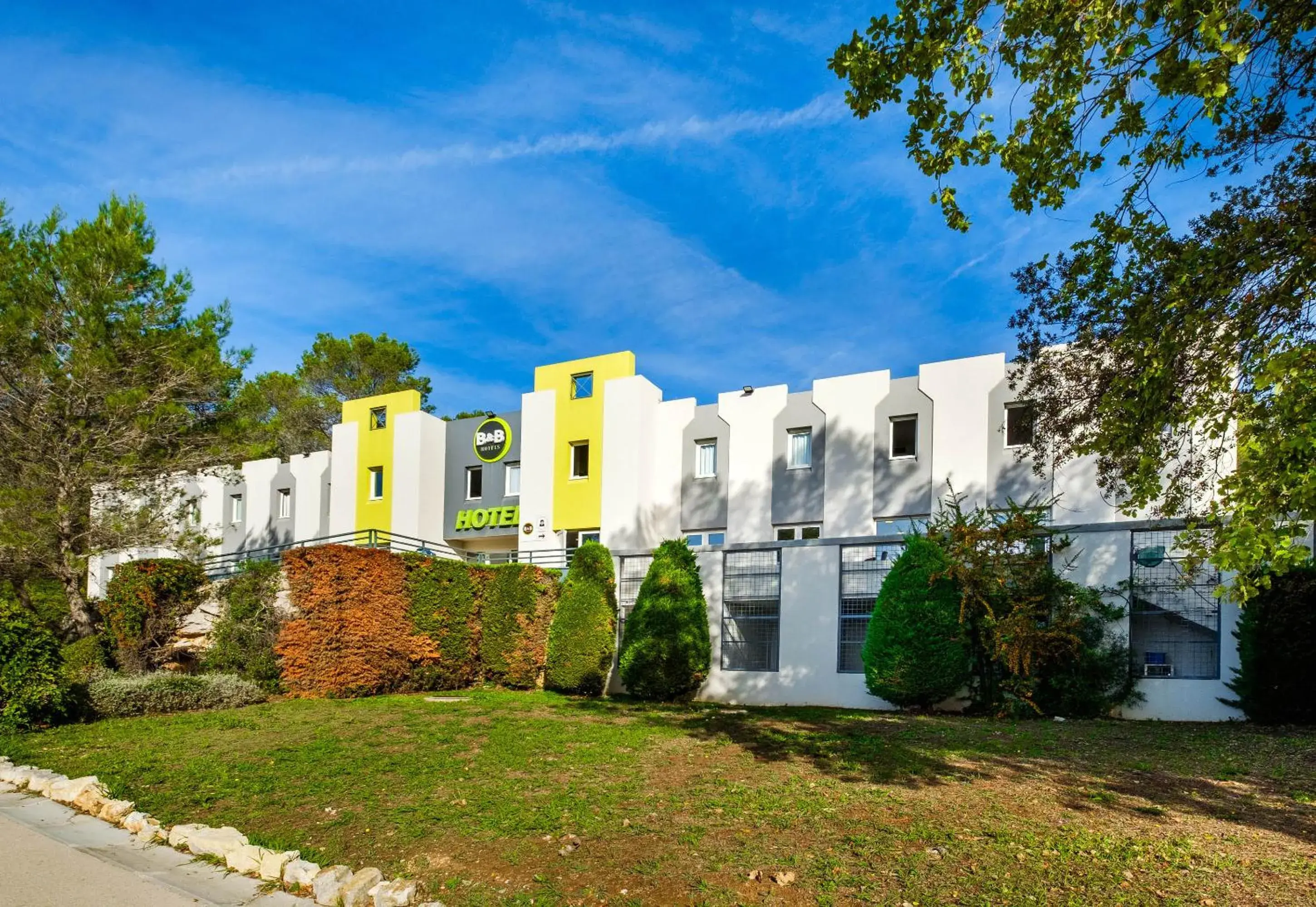 Property building in B&B HOTEL Antibes Sophia Le Relais Property building in B&B HOTEL Antibes Sophia Le Relais