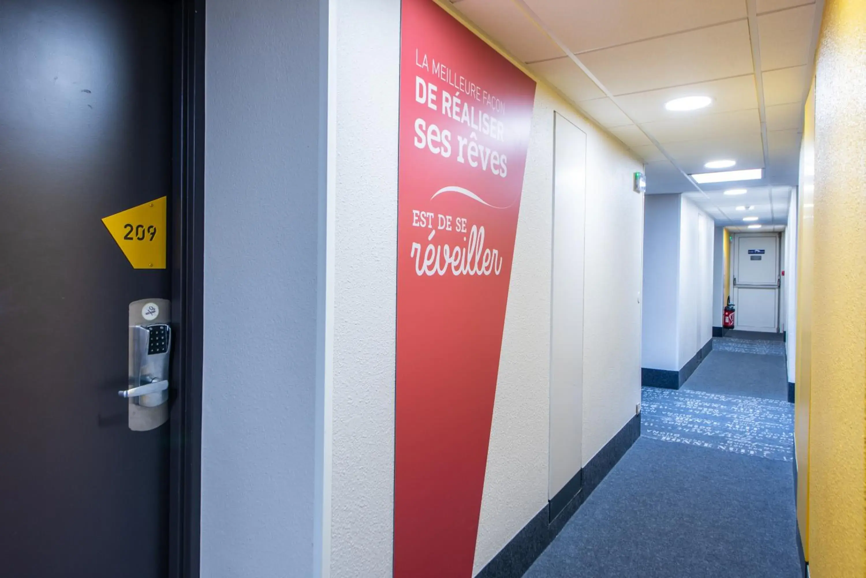 Bedroom in B&B HOTEL Antibes Sophia Le Relais Bedroom in B&B HOTEL Antibes Sophia Le Relais