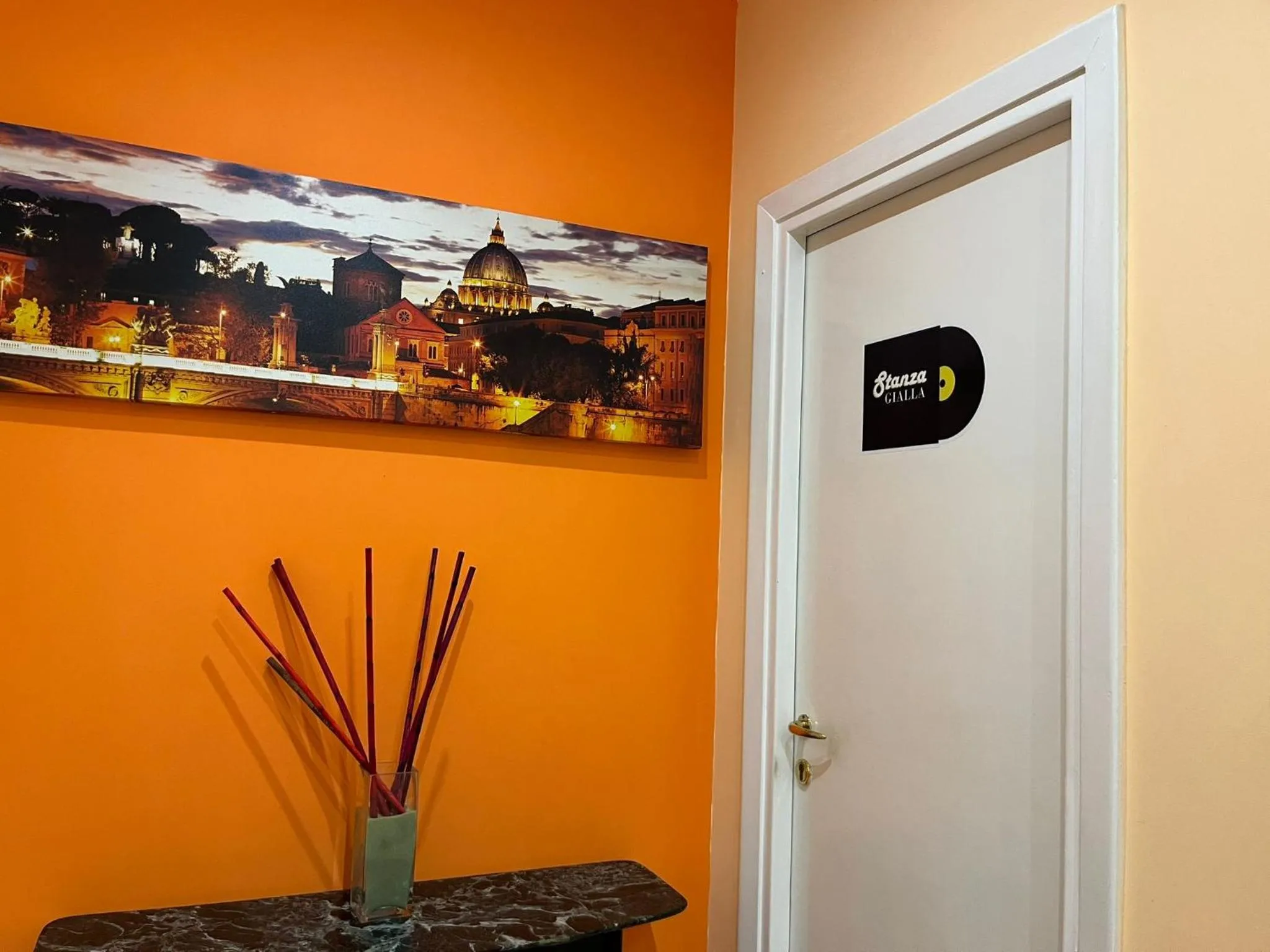 Decorative detail in B&B Anni 50