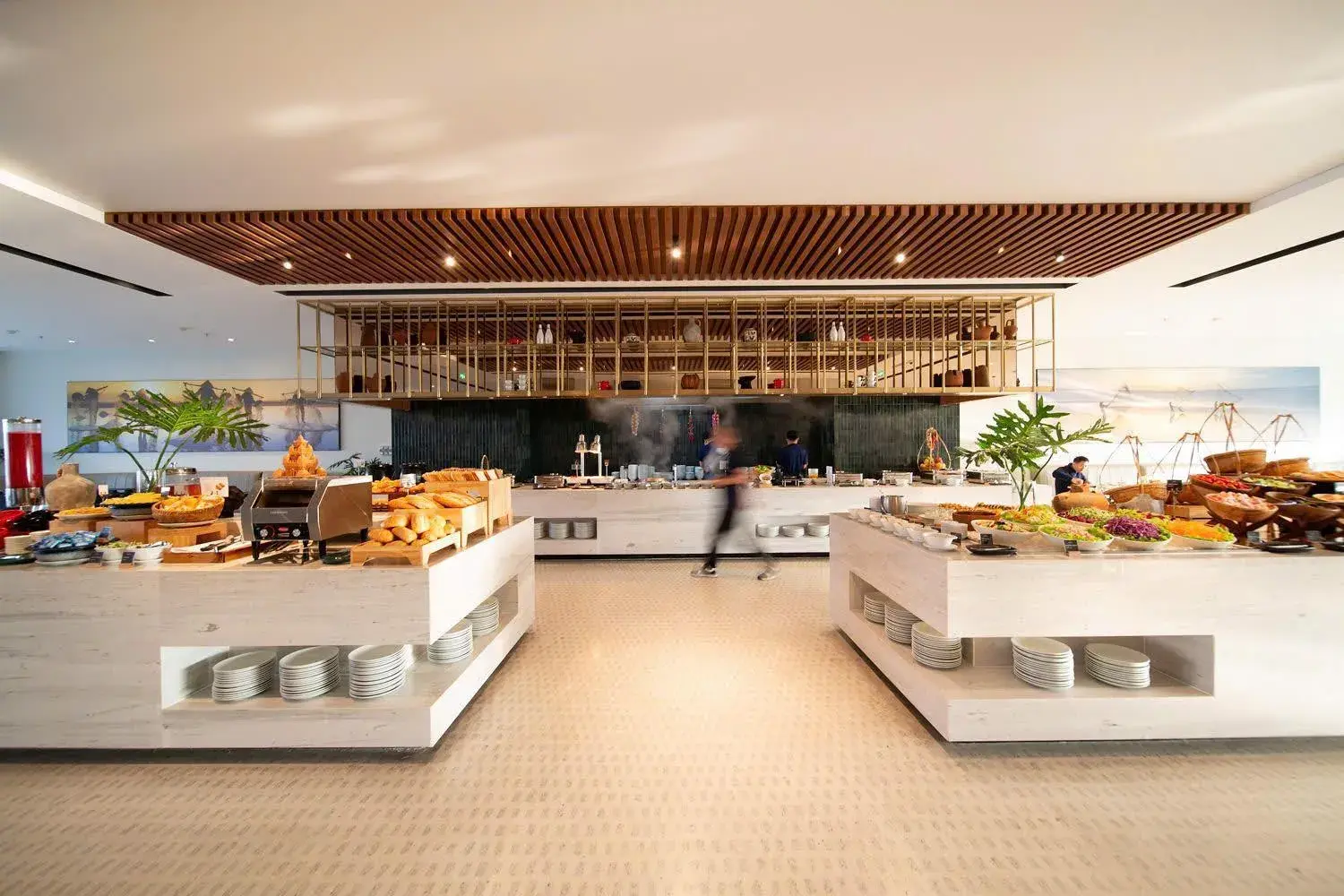 Restaurant/places to eat in December Hotel Restaurant/places to eat in December Hotel