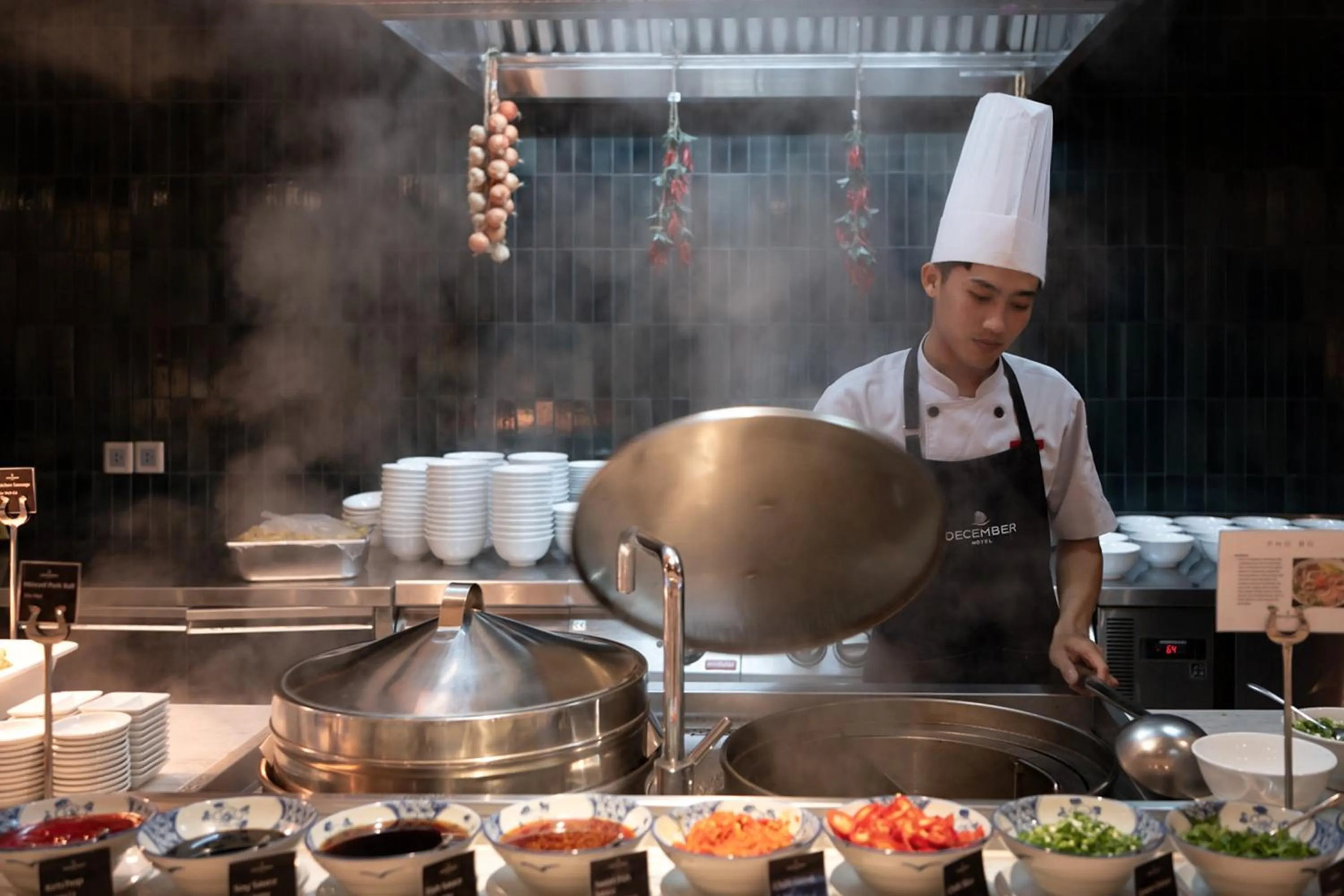 Breakfast in December Hotel