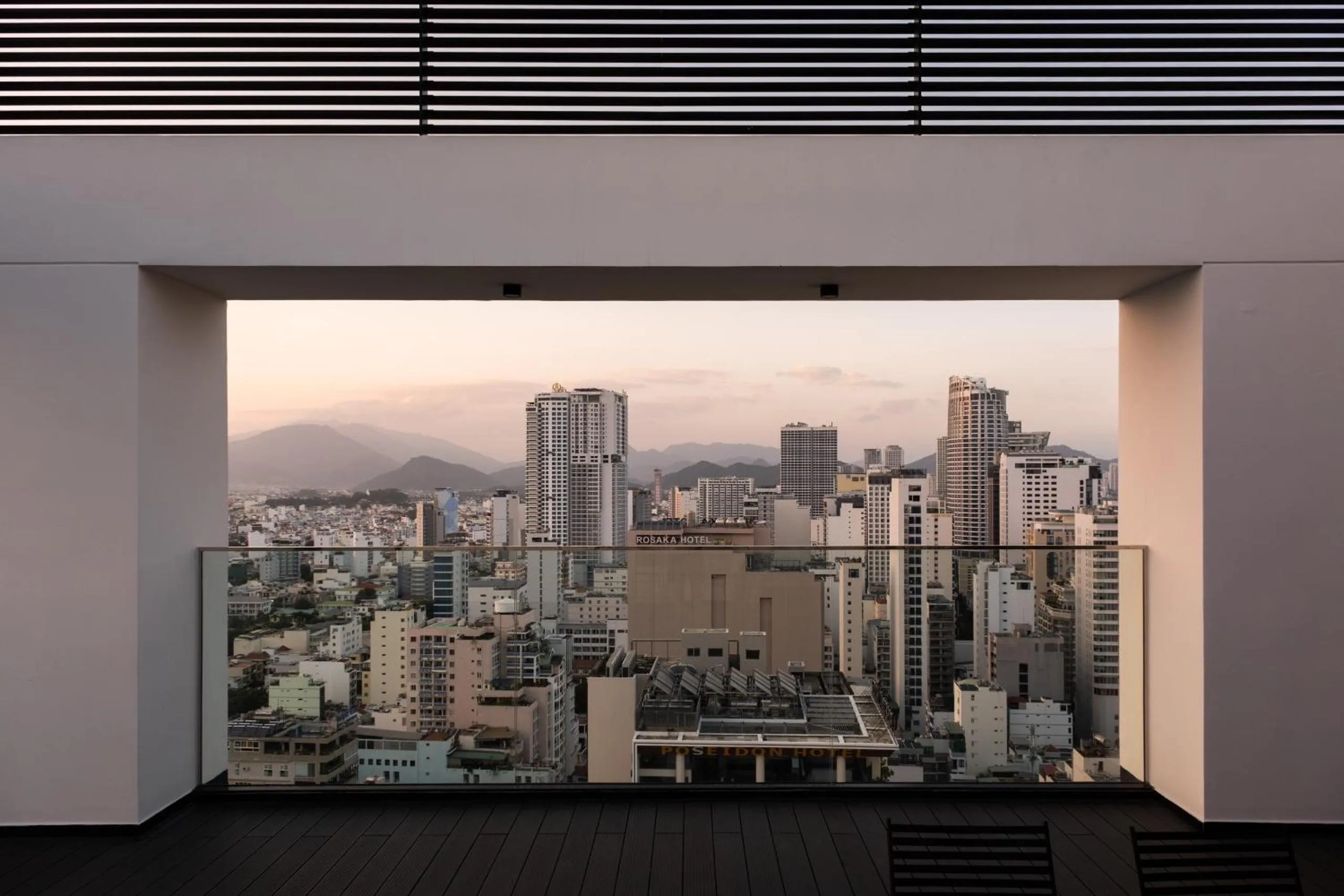 City view in December Hotel