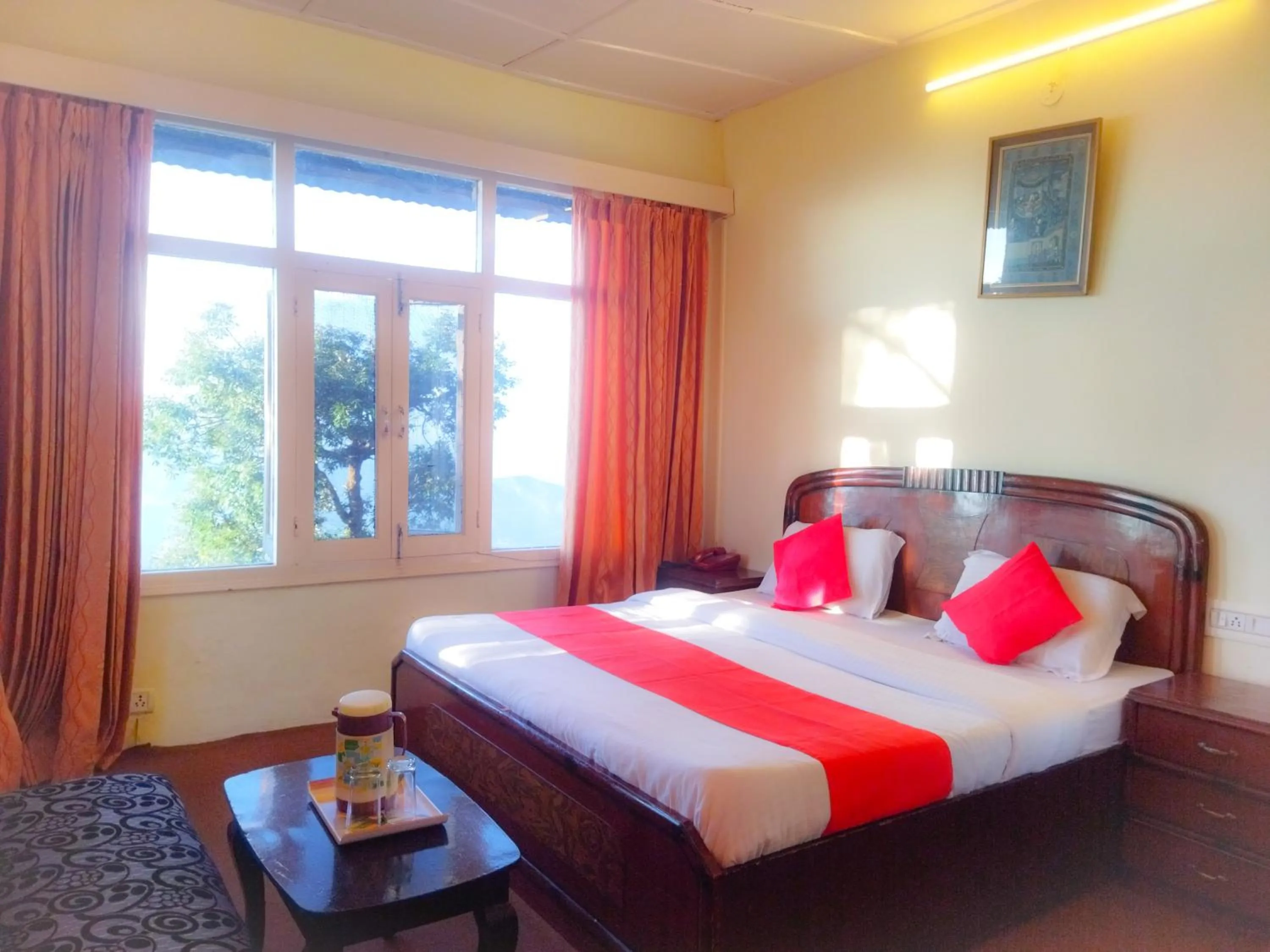Bed in Surya Resort Dalhousie