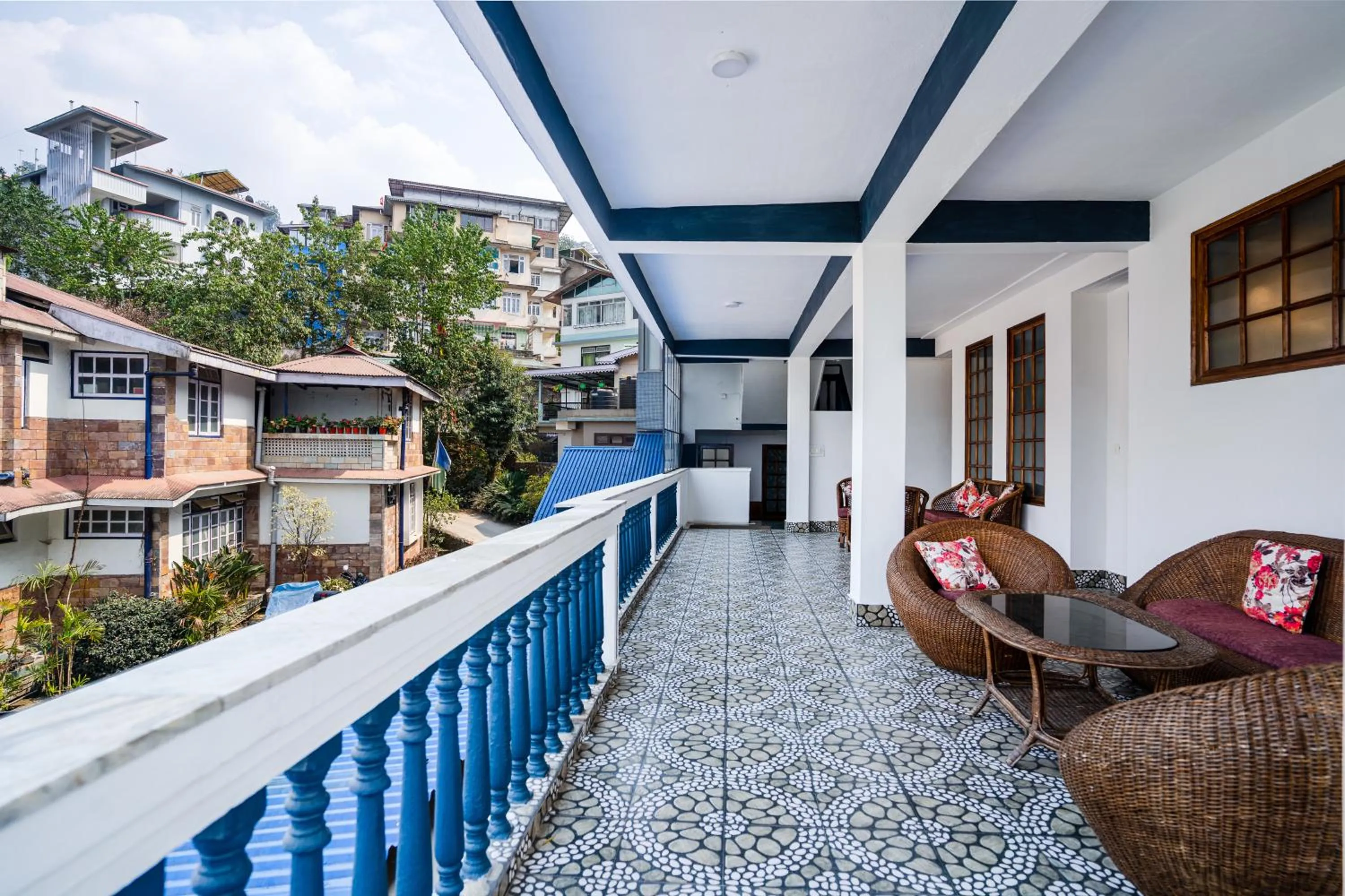 Day in Sharolyn Boutique Hotel