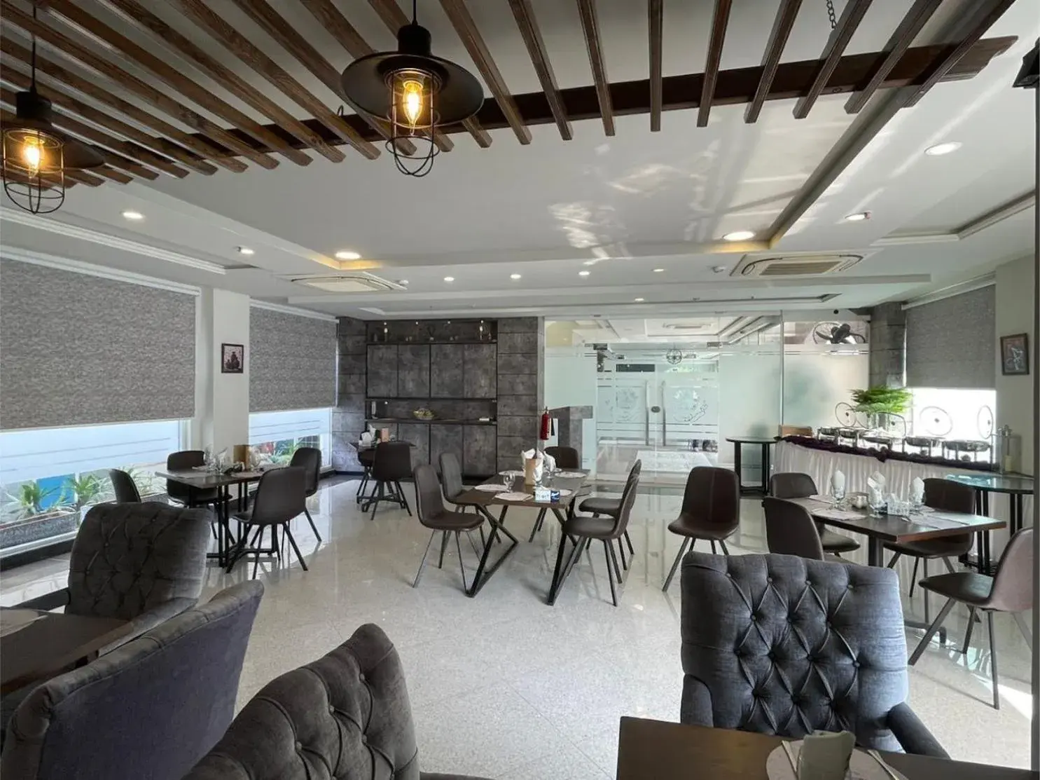 Restaurant/places to eat in Sintra Hotel Restaurant/places to eat in Sintra Hotel