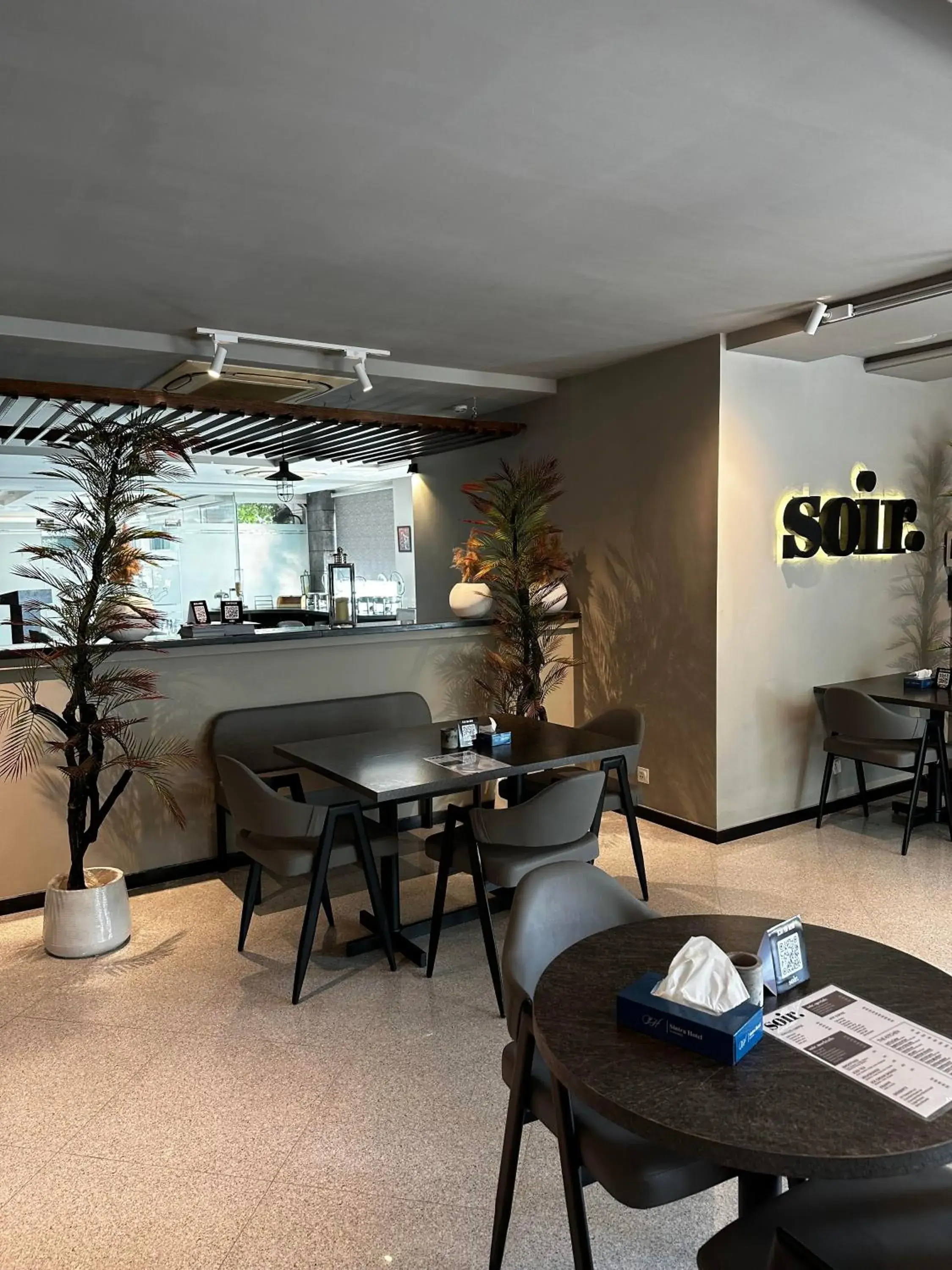 Restaurant/places to eat in Sintra Hotel Restaurant/places to eat in Sintra Hotel