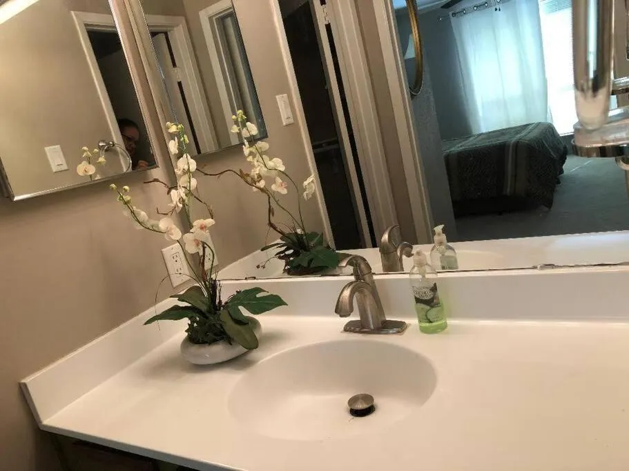 Houston-Med Center NRG Area 2B-2B All Inclusive