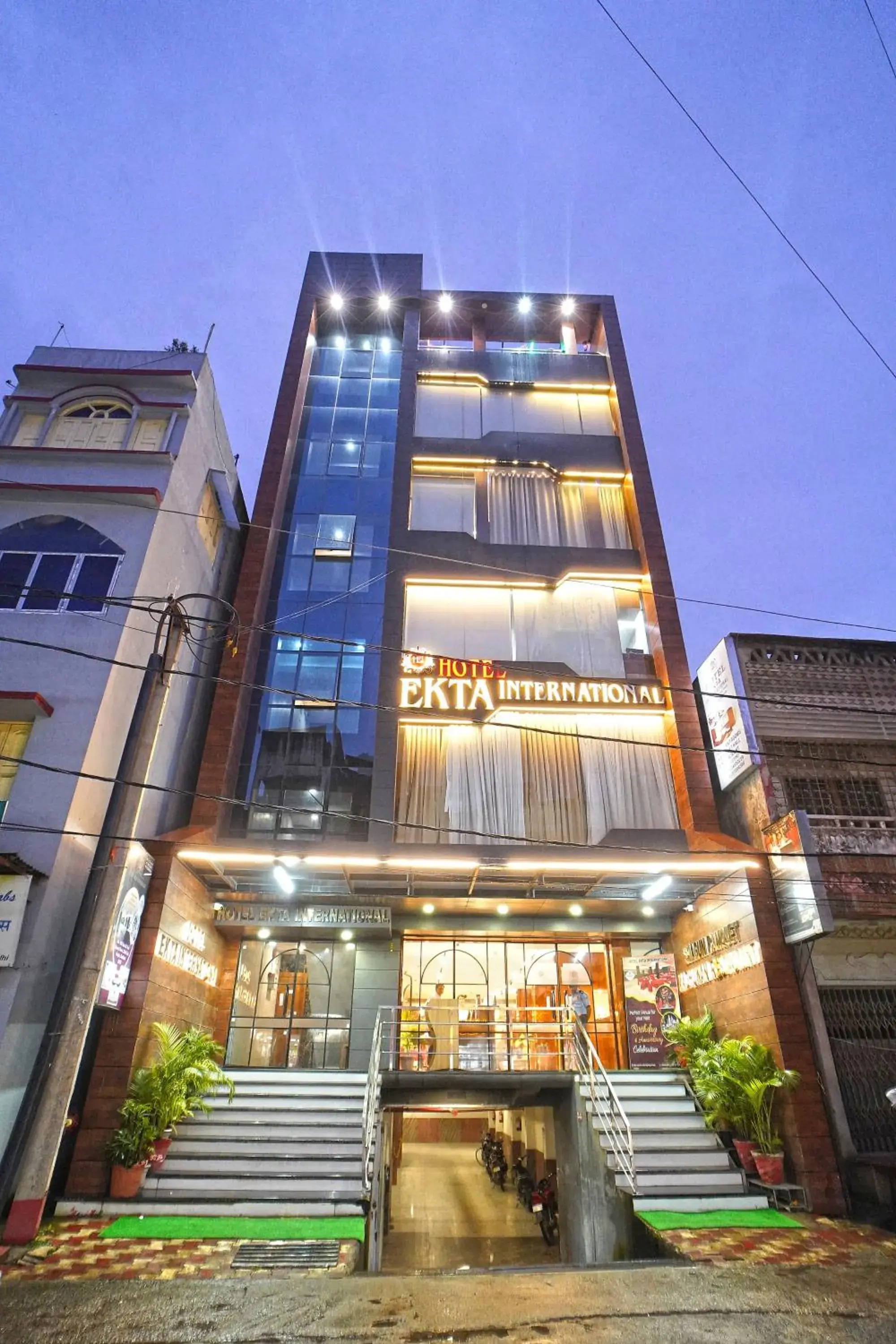 Property building in Hotel Ekta International !! 300 Mts From BABA BAIDYANATH DHAM TEMPLE !! Property building in Hotel Ekta International !! 300 Mts From BABA BAIDYANATH DHAM TEMPLE !!