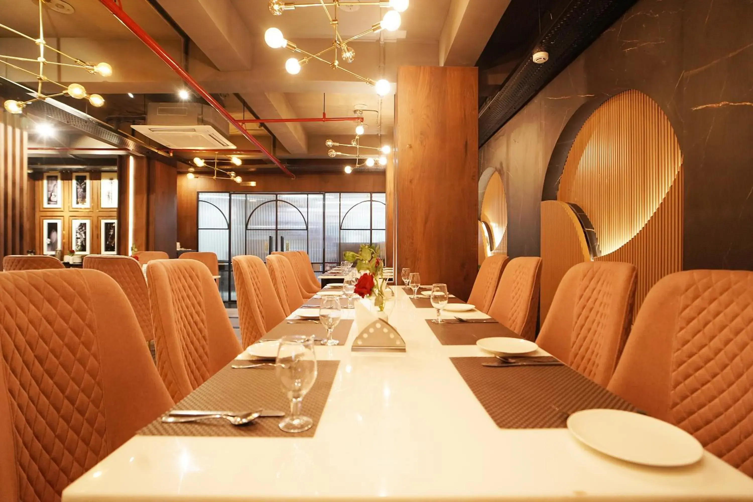 Restaurant/places to eat in Hotel Ekta International !! 300 Mts From BABA BAIDYANATH DHAM TEMPLE !! Restaurant/places to eat in Hotel Ekta International !! 300 Mts From BABA BAIDYANATH DHAM TEMPLE !!