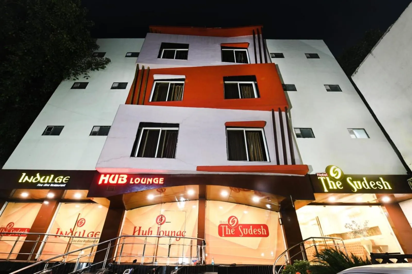 Property building in Hotel The Sudesh