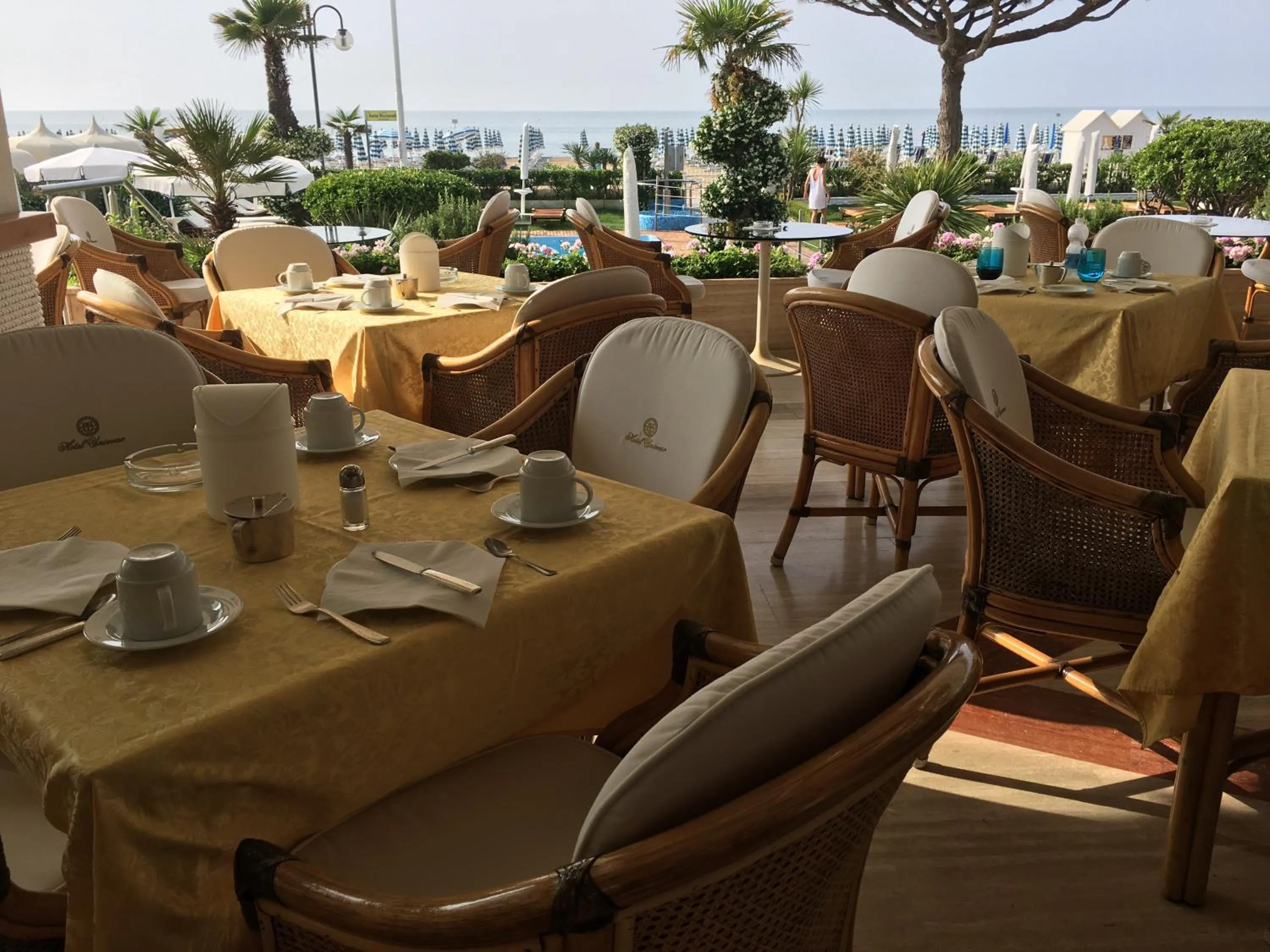 Restaurant/places to eat in Hotel Universo