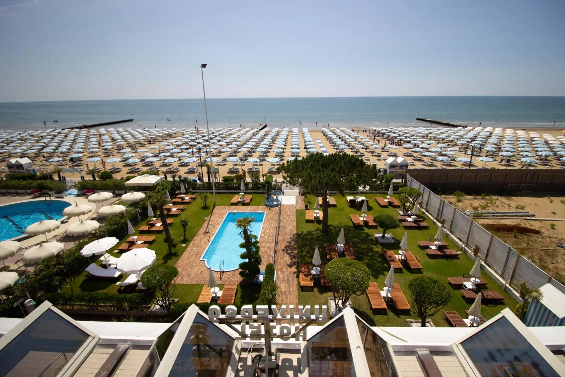 Hotel Universo