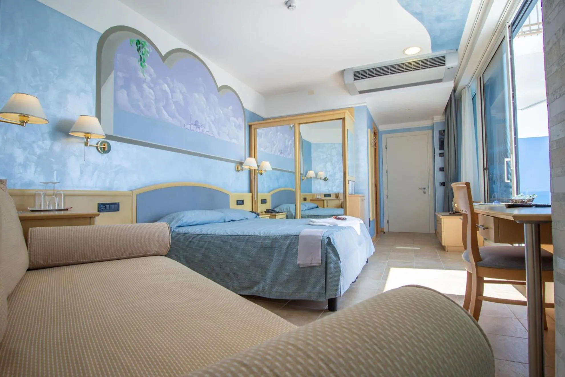 Bed in Hotel Universo