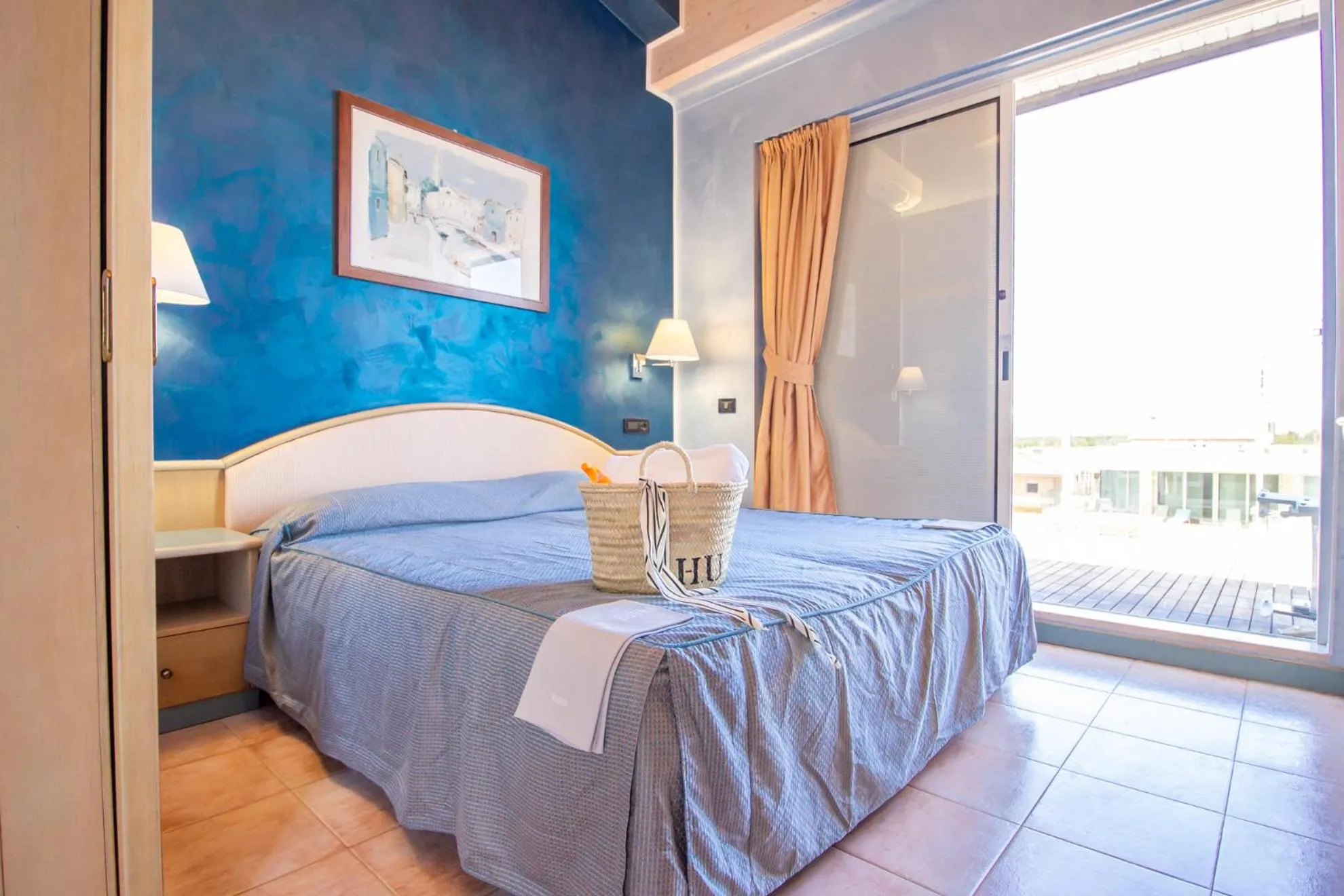 Bed in Hotel Universo