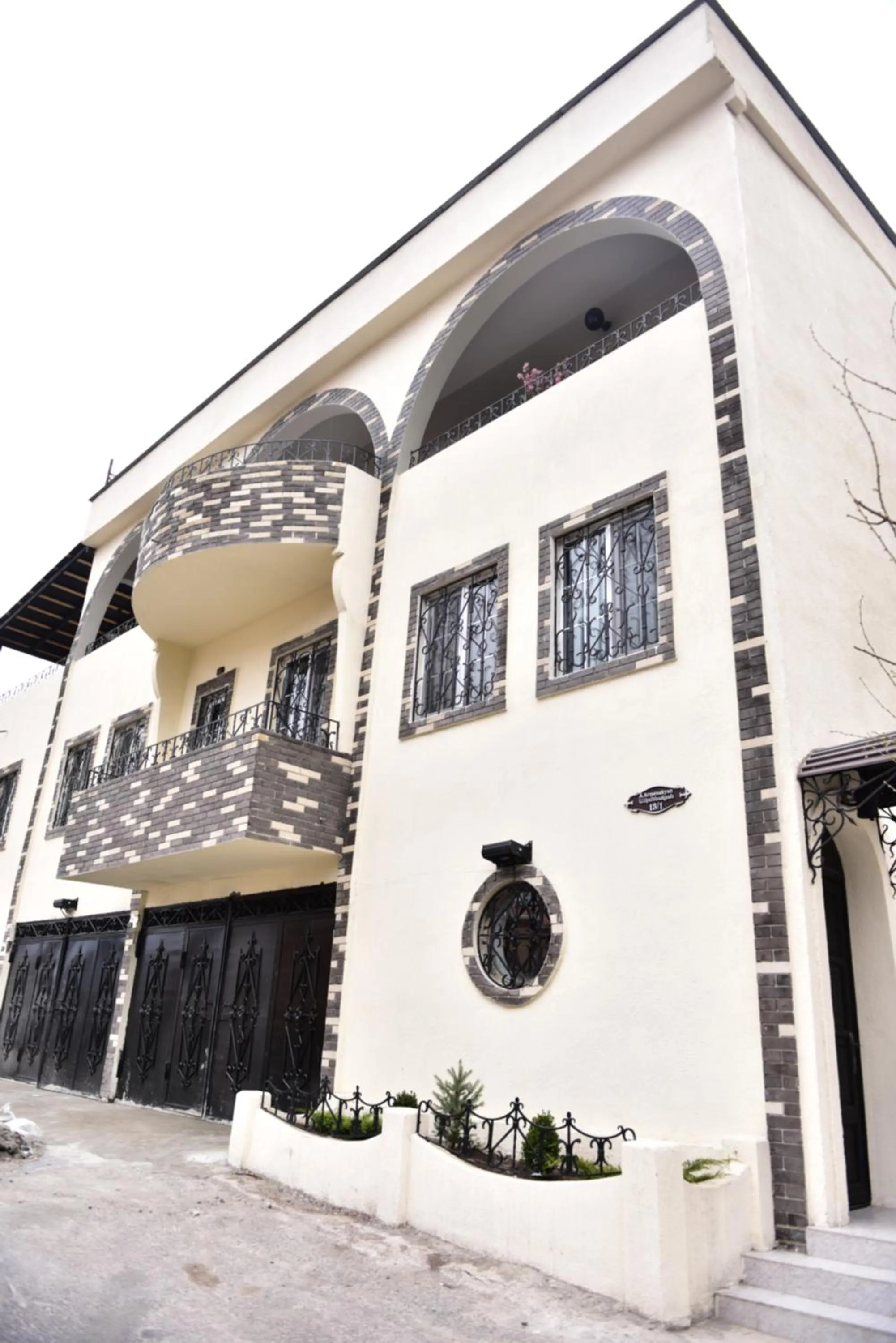 Property building in La Casa Hotel Yerevan